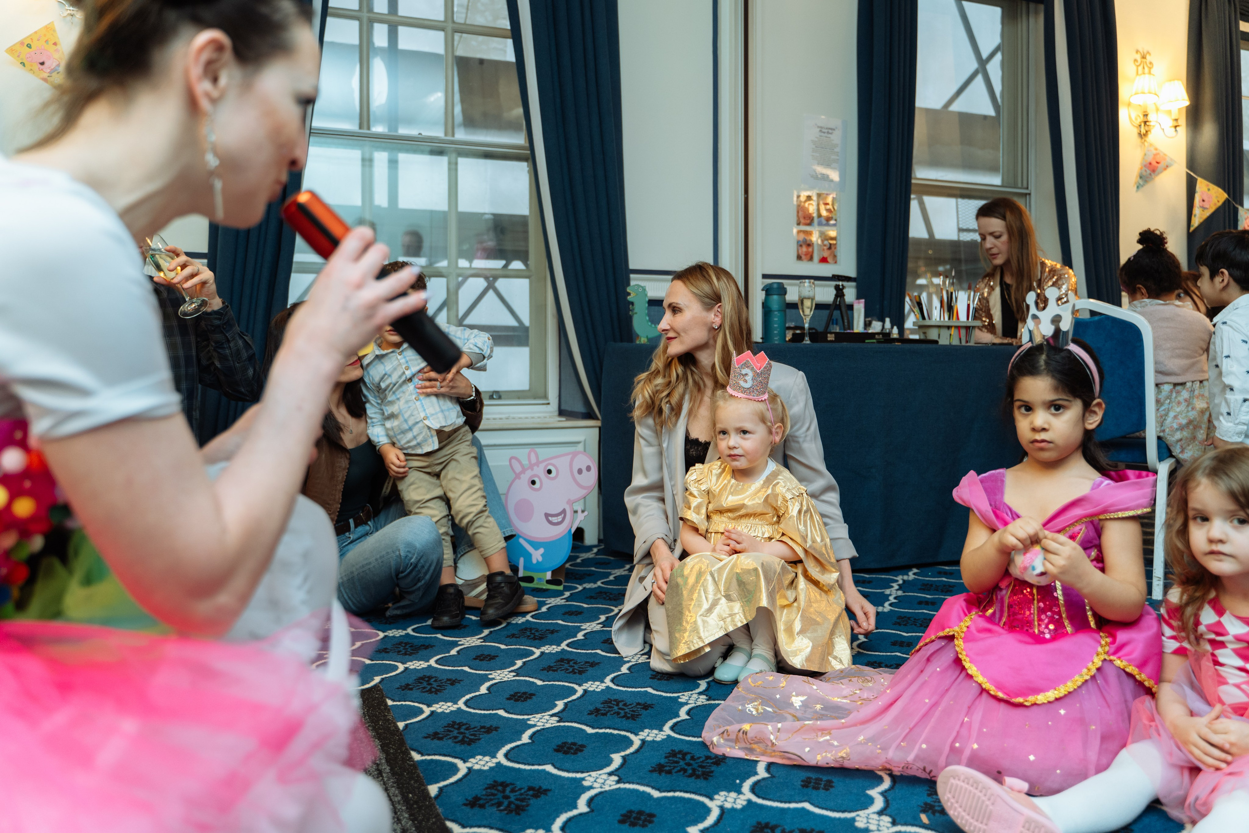 Peppa Pig Birthday party. Photographer in London Daria Agafonova