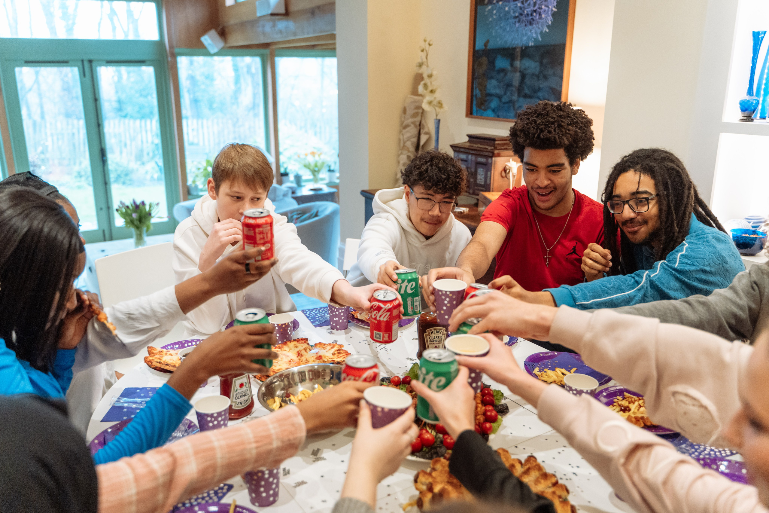 Home Birthday party. Photographer in London Daria Agafonova