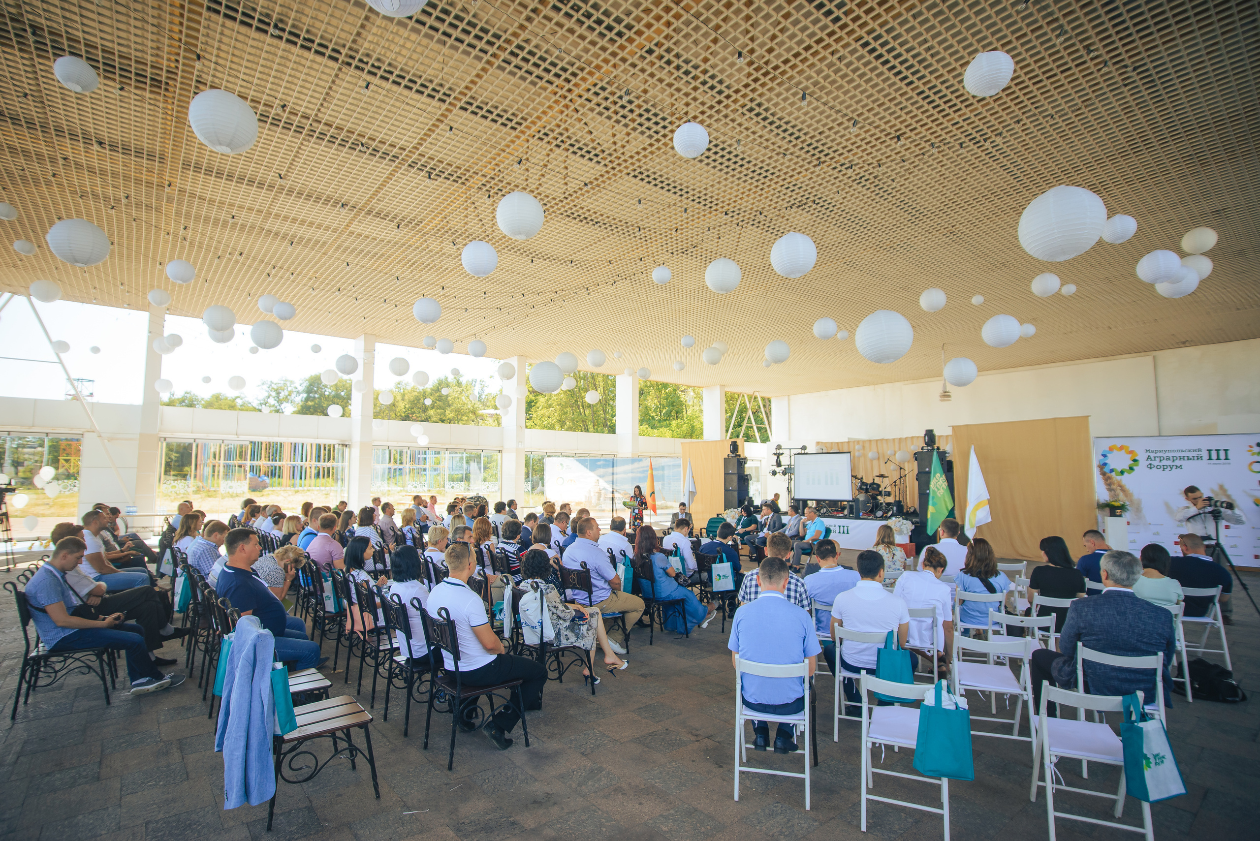 Corporate event for agricultural companies. Ukraine. Photographer in London Daria Agafonova