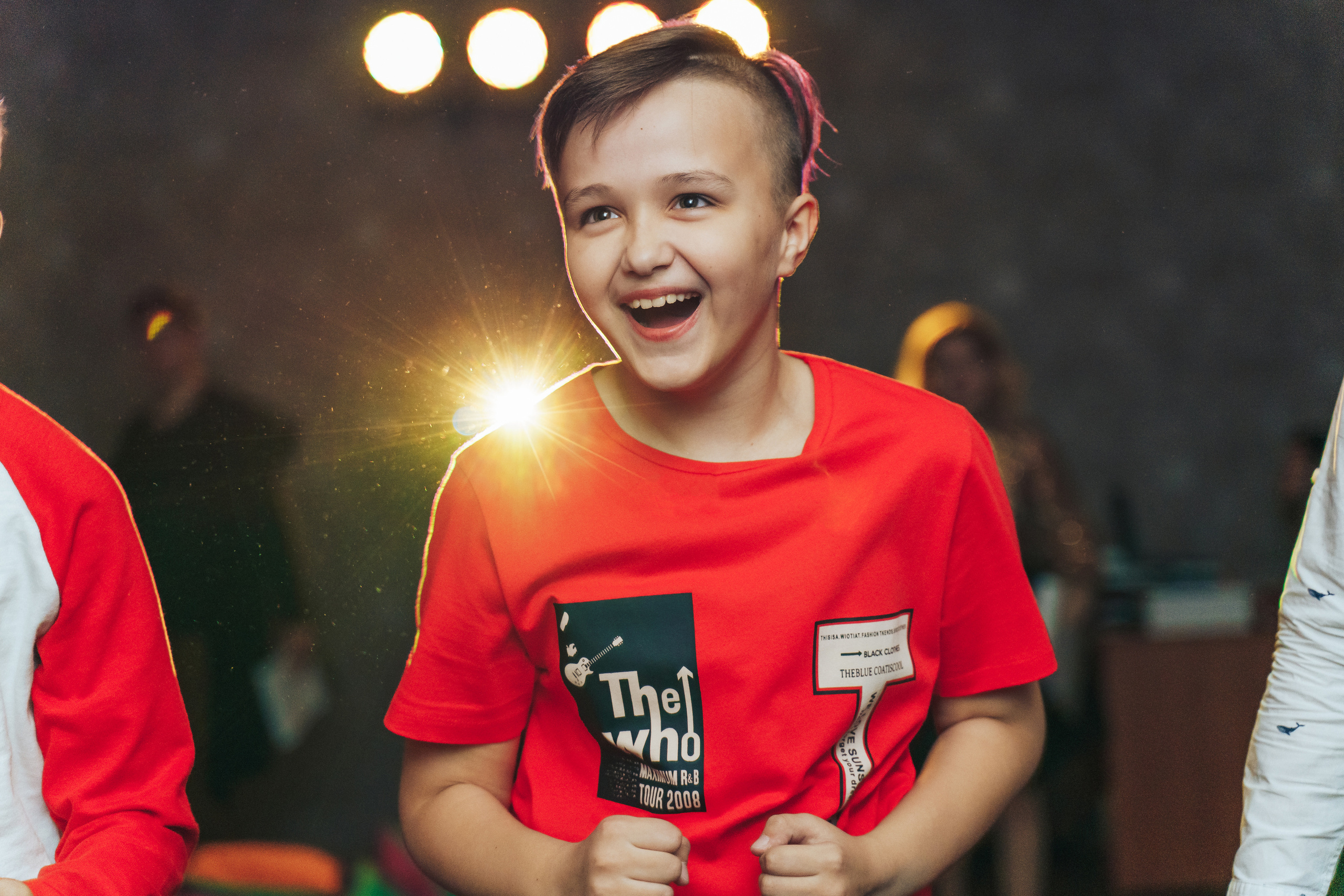 Teenage birthday party in the entertainment center. Photographer in London Daria Agafonova