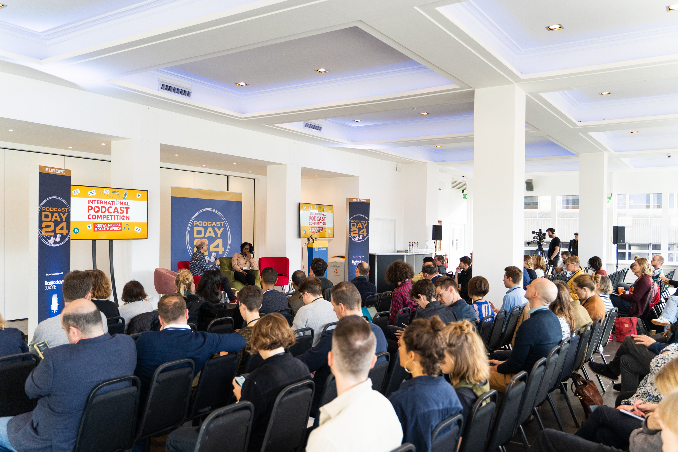 Podcast day 24. London. Photographer in London Daria Agafonova