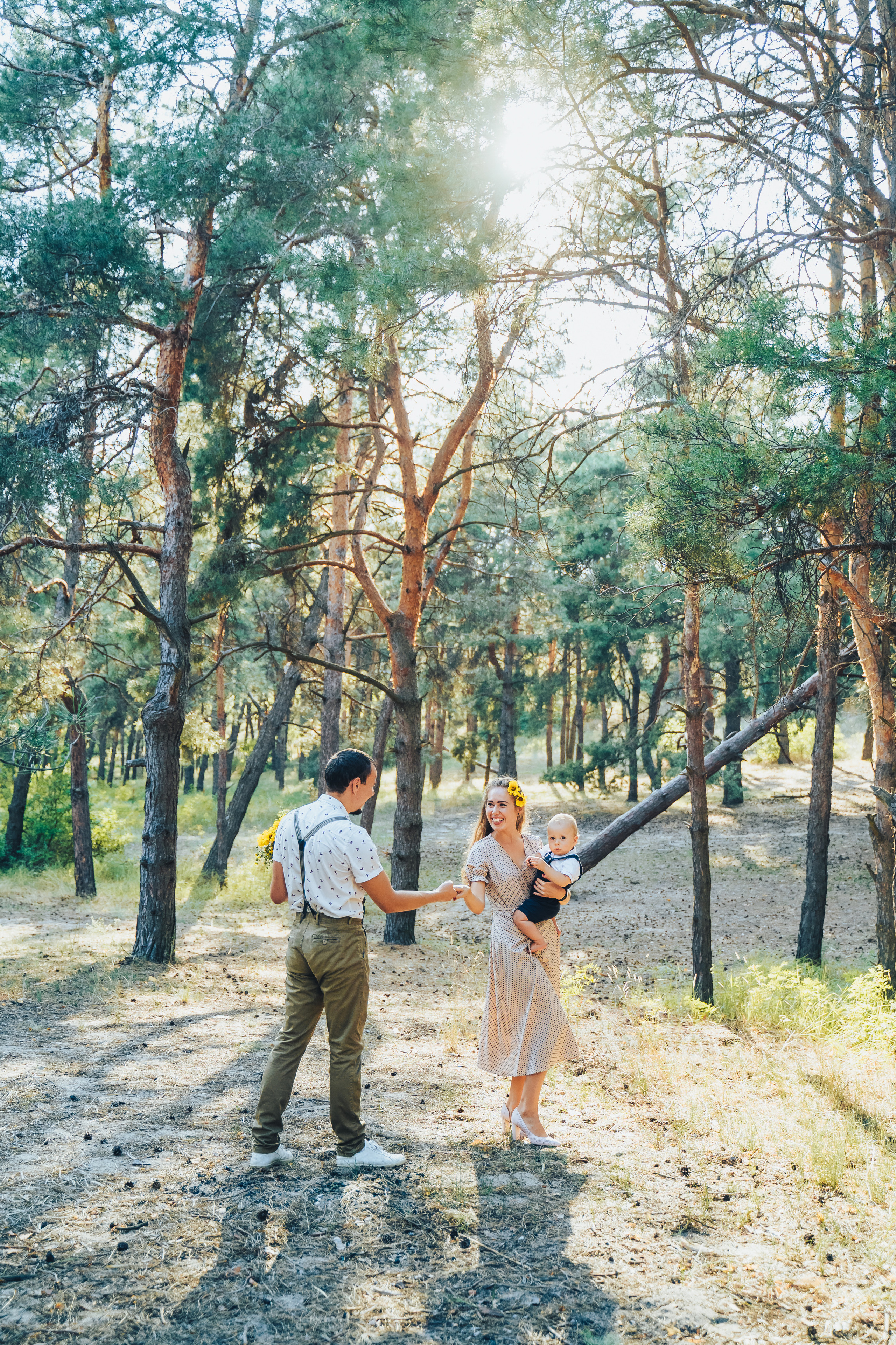 Family is where love grows. Photographer in London Daria Agafonova