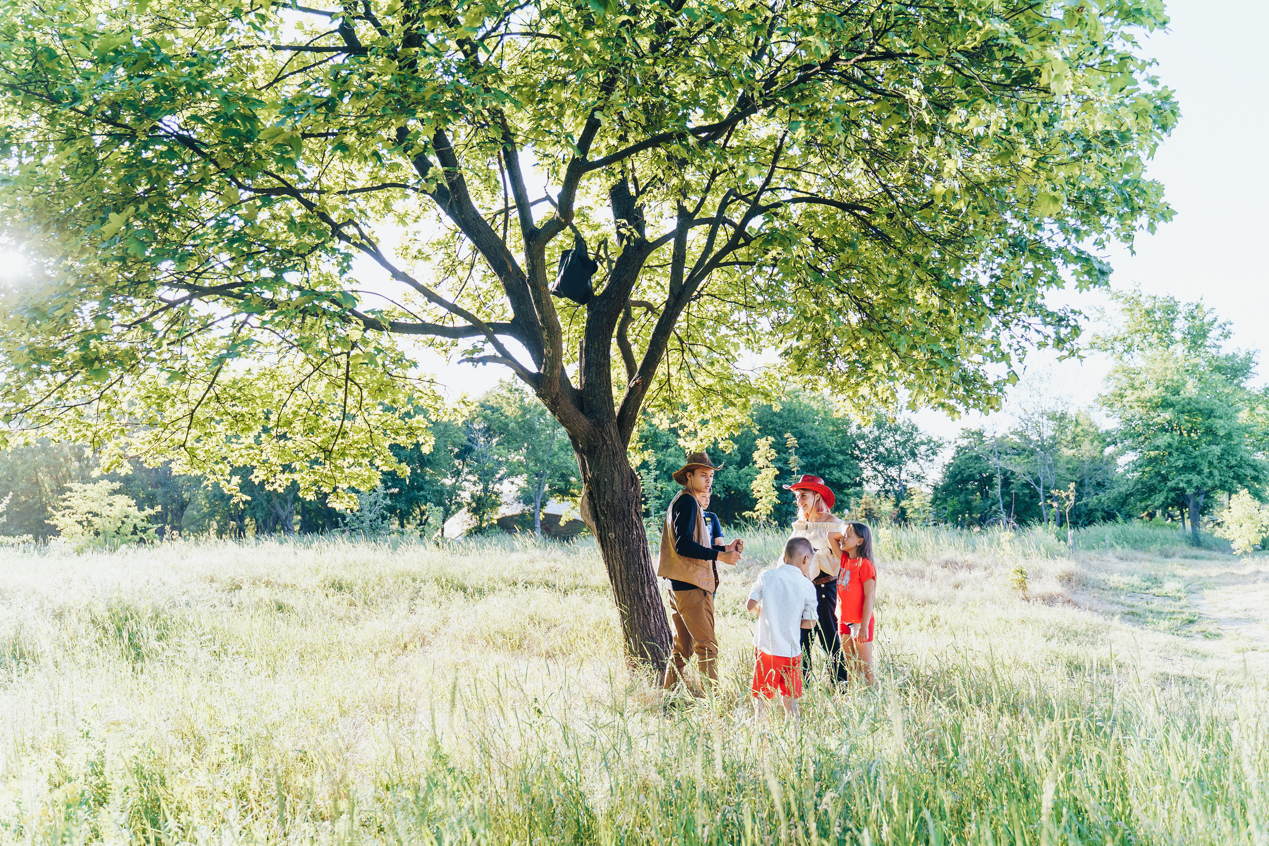 Сhildren’s outdoor birthday party. Photographer in London Daria Agafonova