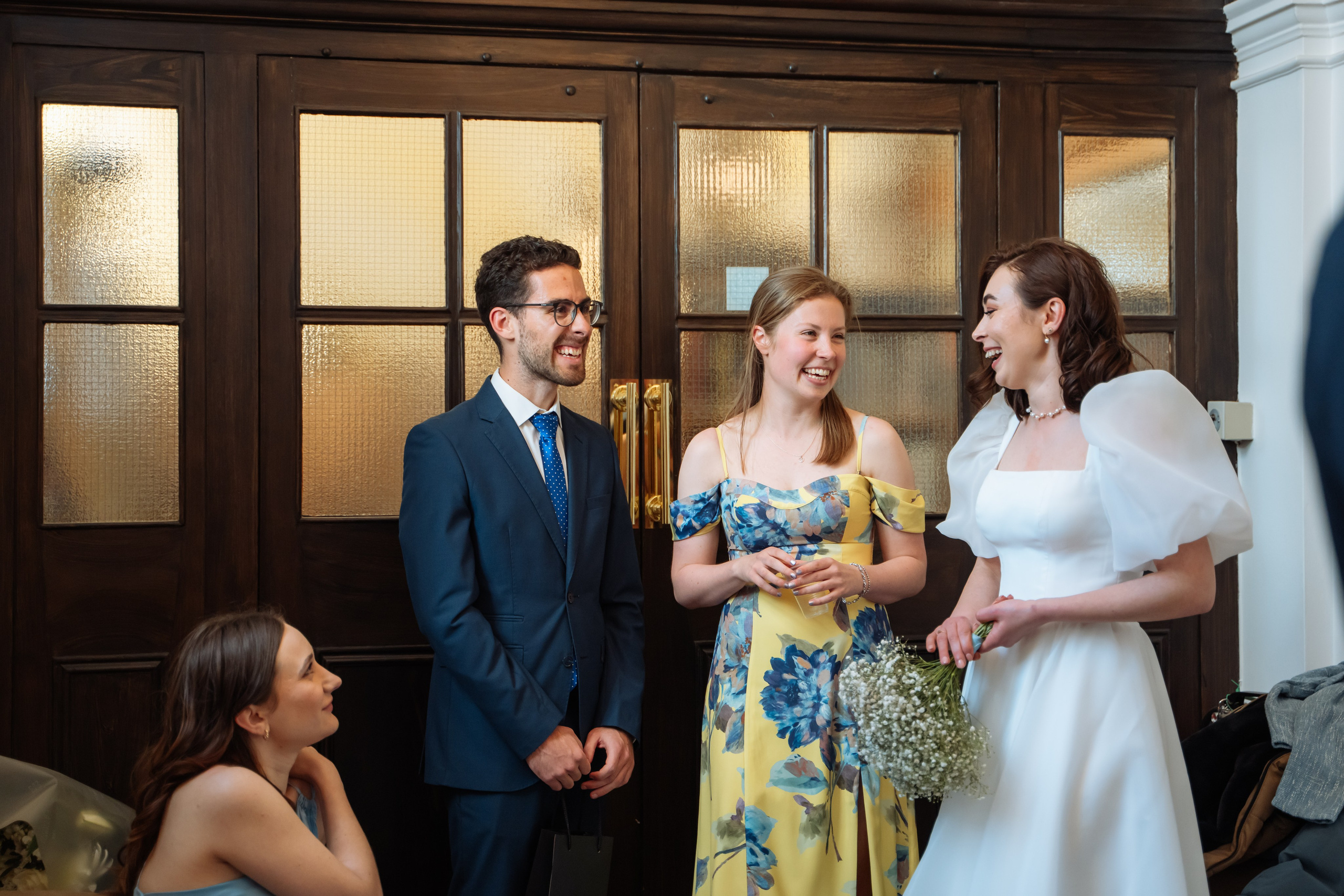 Kensington and Chelsea Register Office. Mia and Vlad. Photographer in London Daria Agafonova