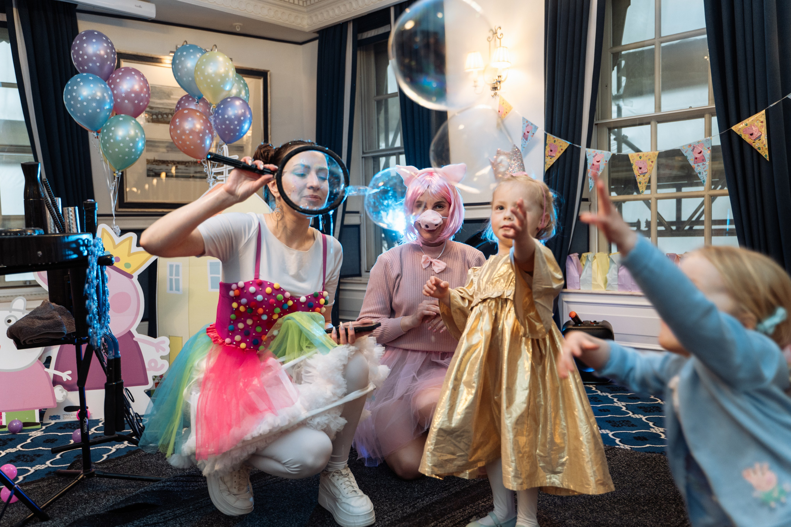 Peppa Pig Birthday party. Photographer in London Daria Agafonova