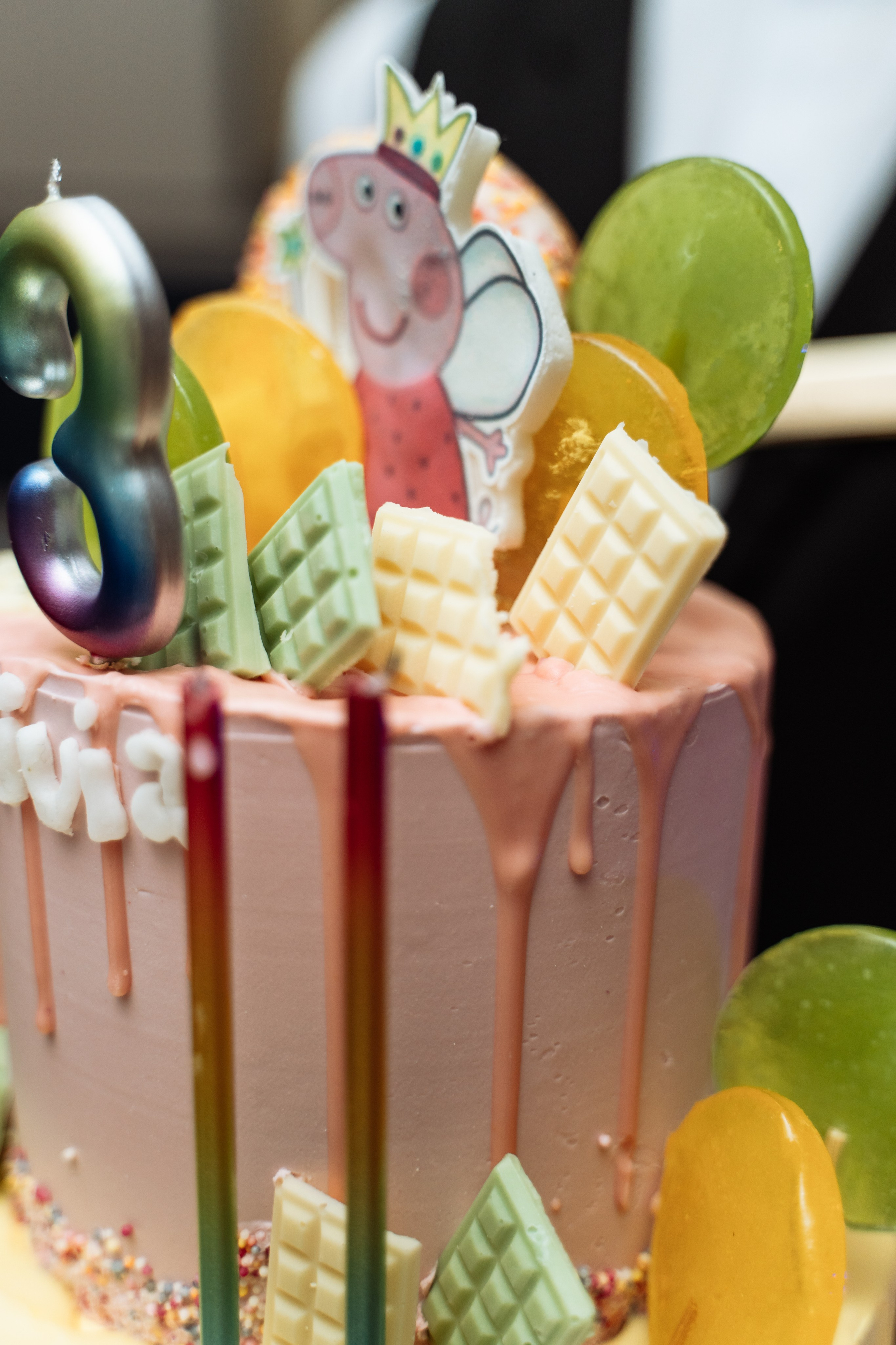 Peppa Pig Birthday party. Photographer in London Daria Agafonova