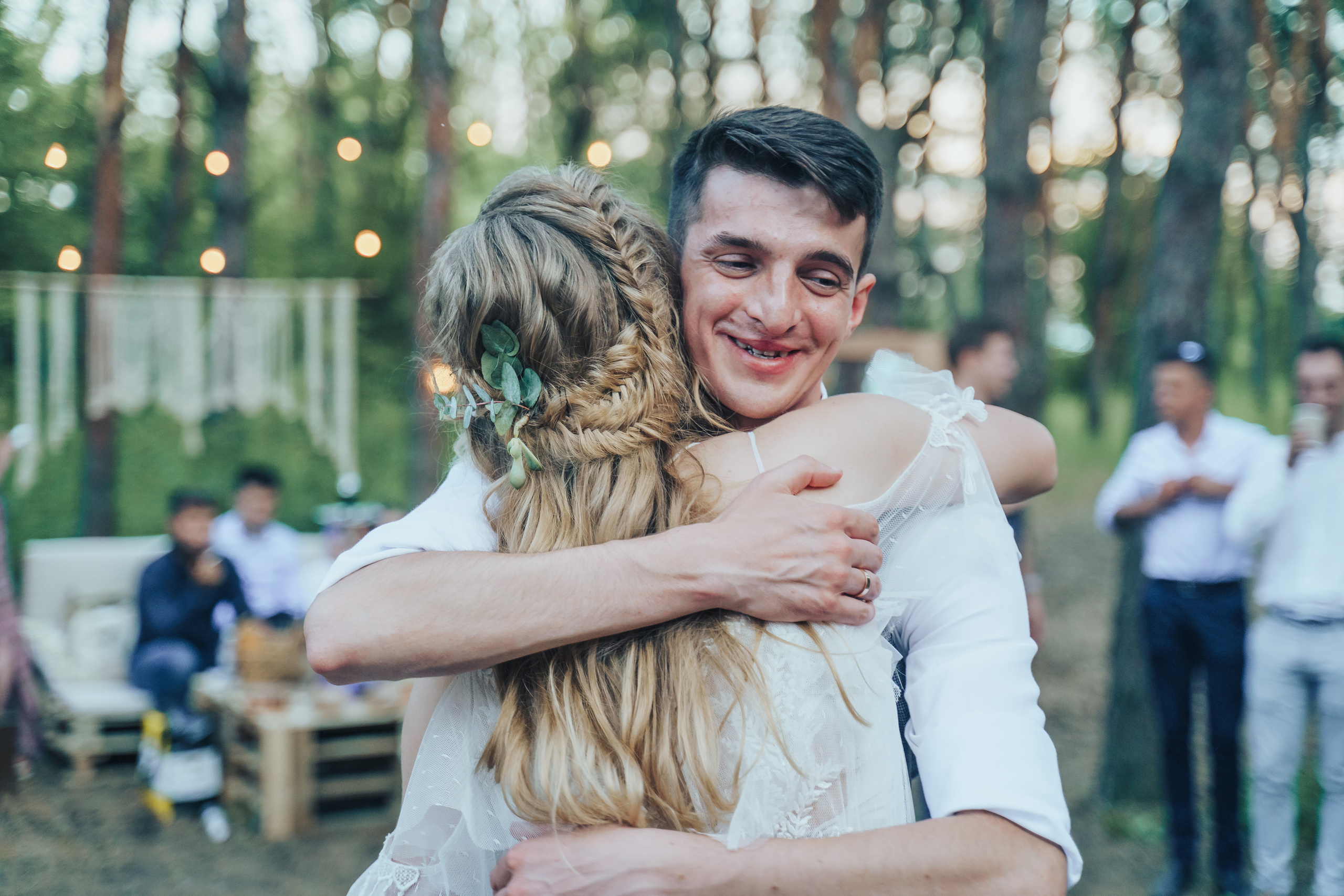 Forest wedding. Maria and Oleksandr. Photographer in London Daria Agafonova
