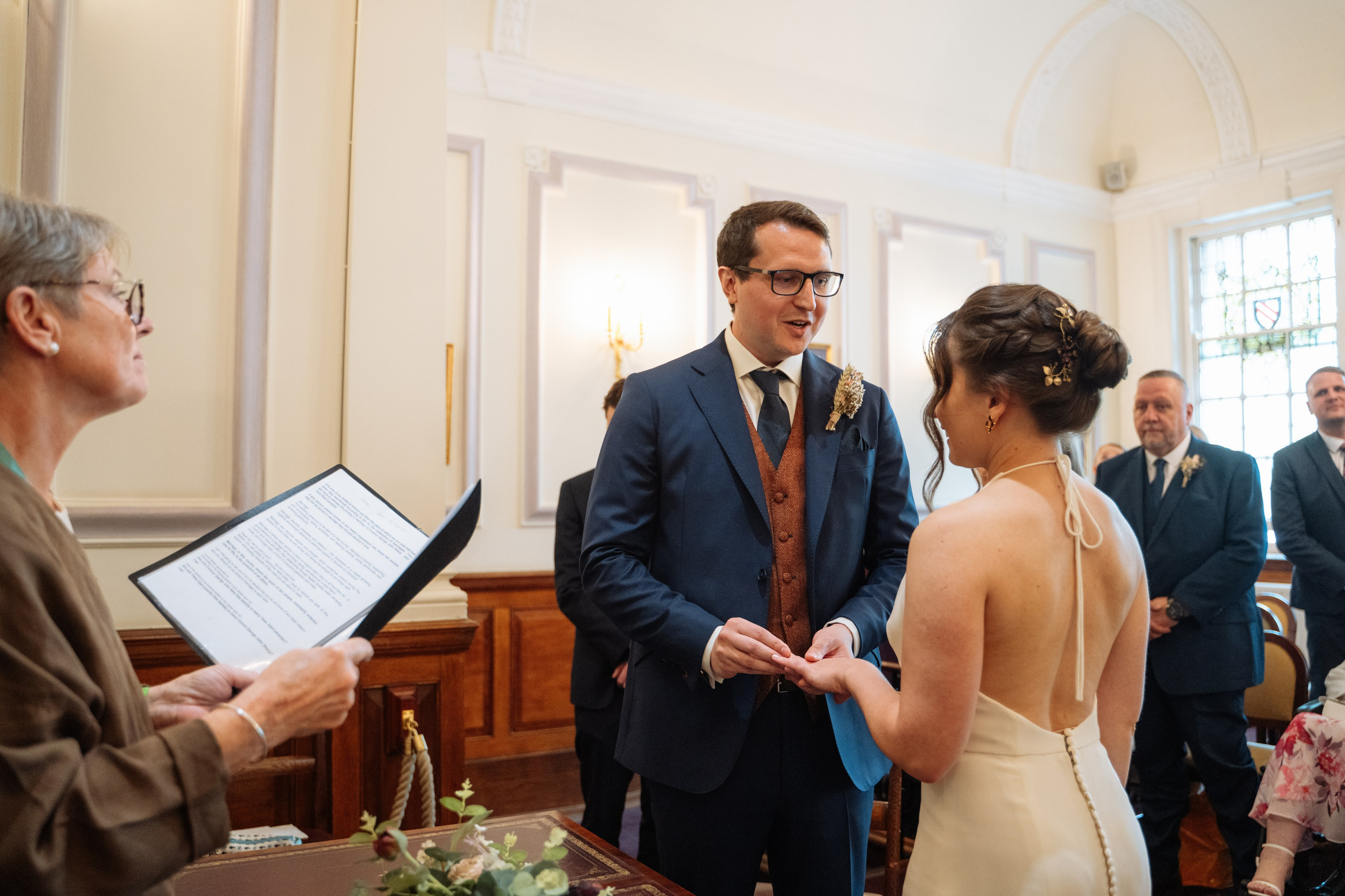 Wedding in Oxford. Conor and Yana. Photographer in London Daria Agafonova