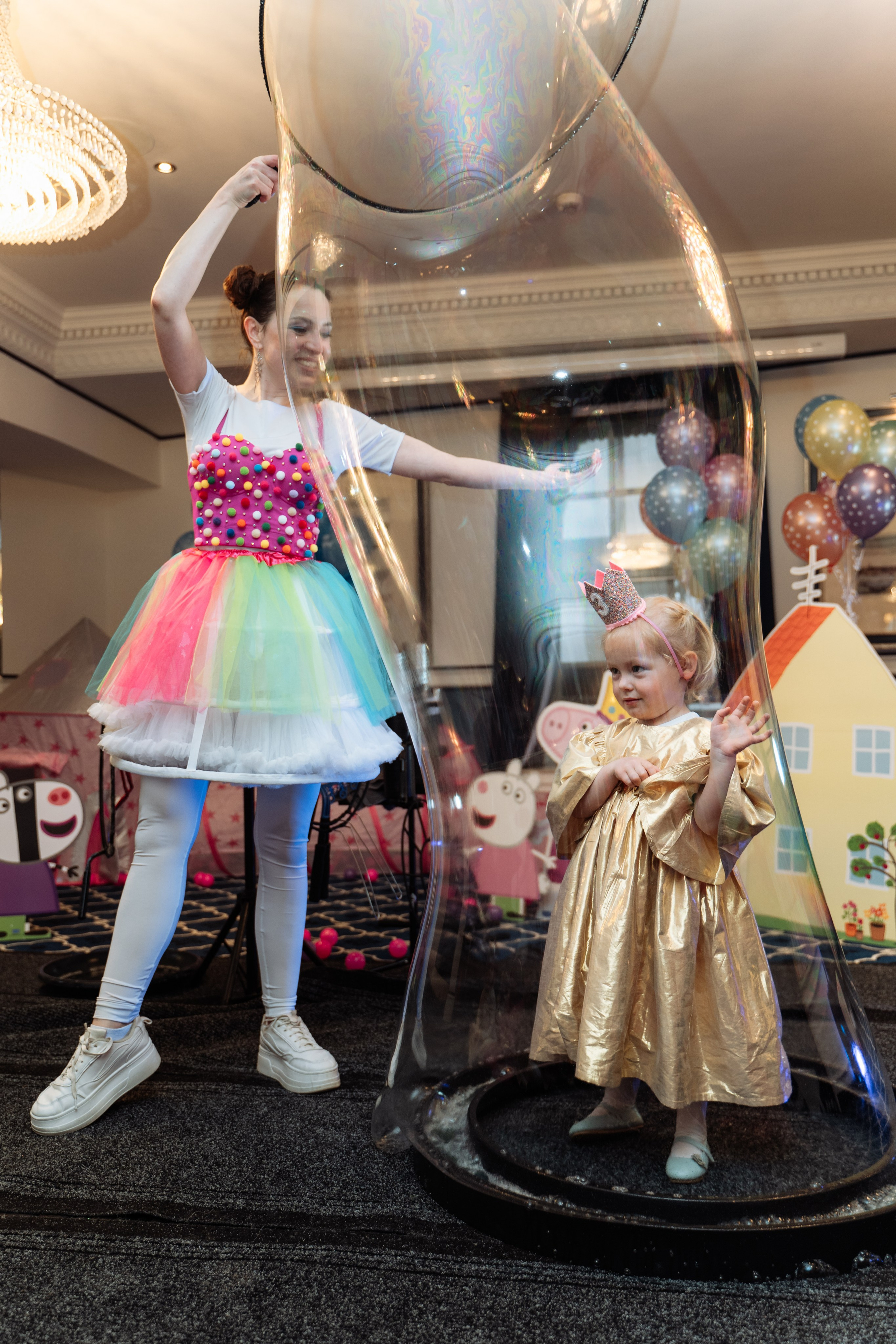 Peppa Pig Birthday party. Photographer in London Daria Agafonova