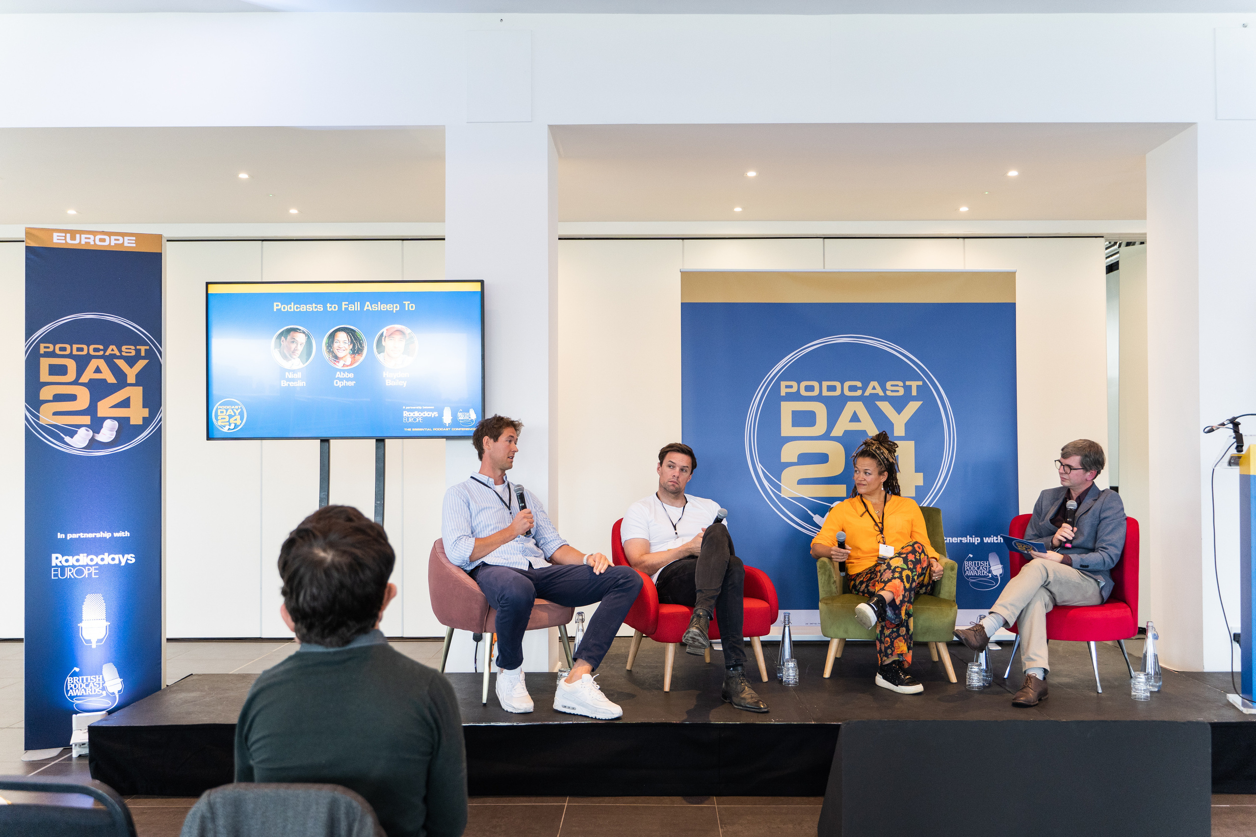 Podcast day 24. London. Photographer in London Daria Agafonova