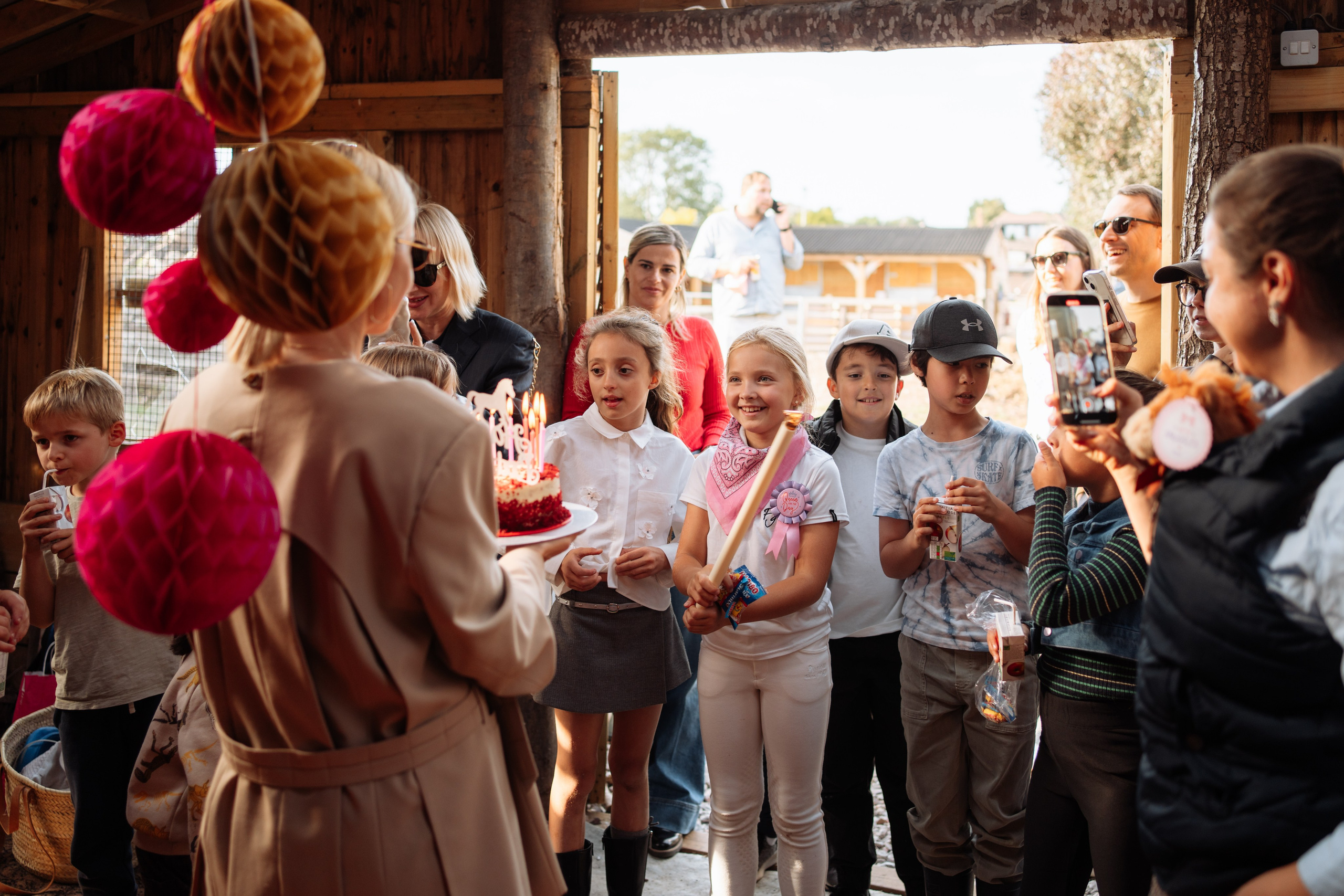 Horse party. Photographer in London Daria Agafonova