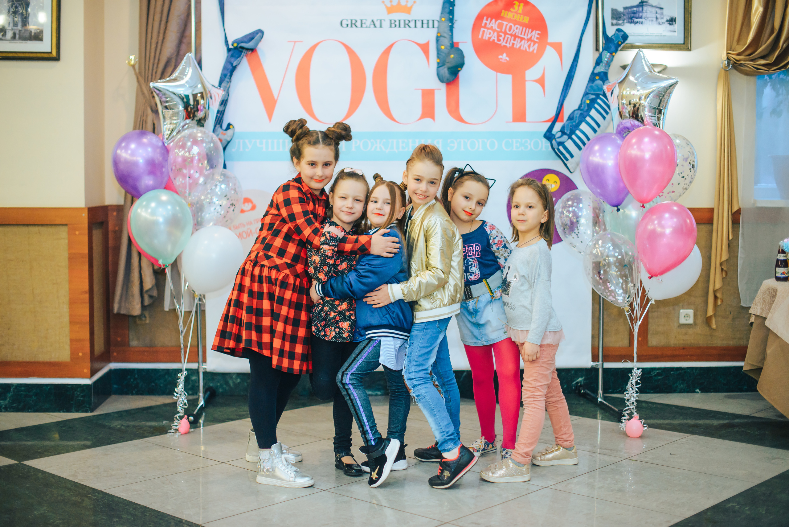 Partying hard. Photographer in London Daria Agafonova