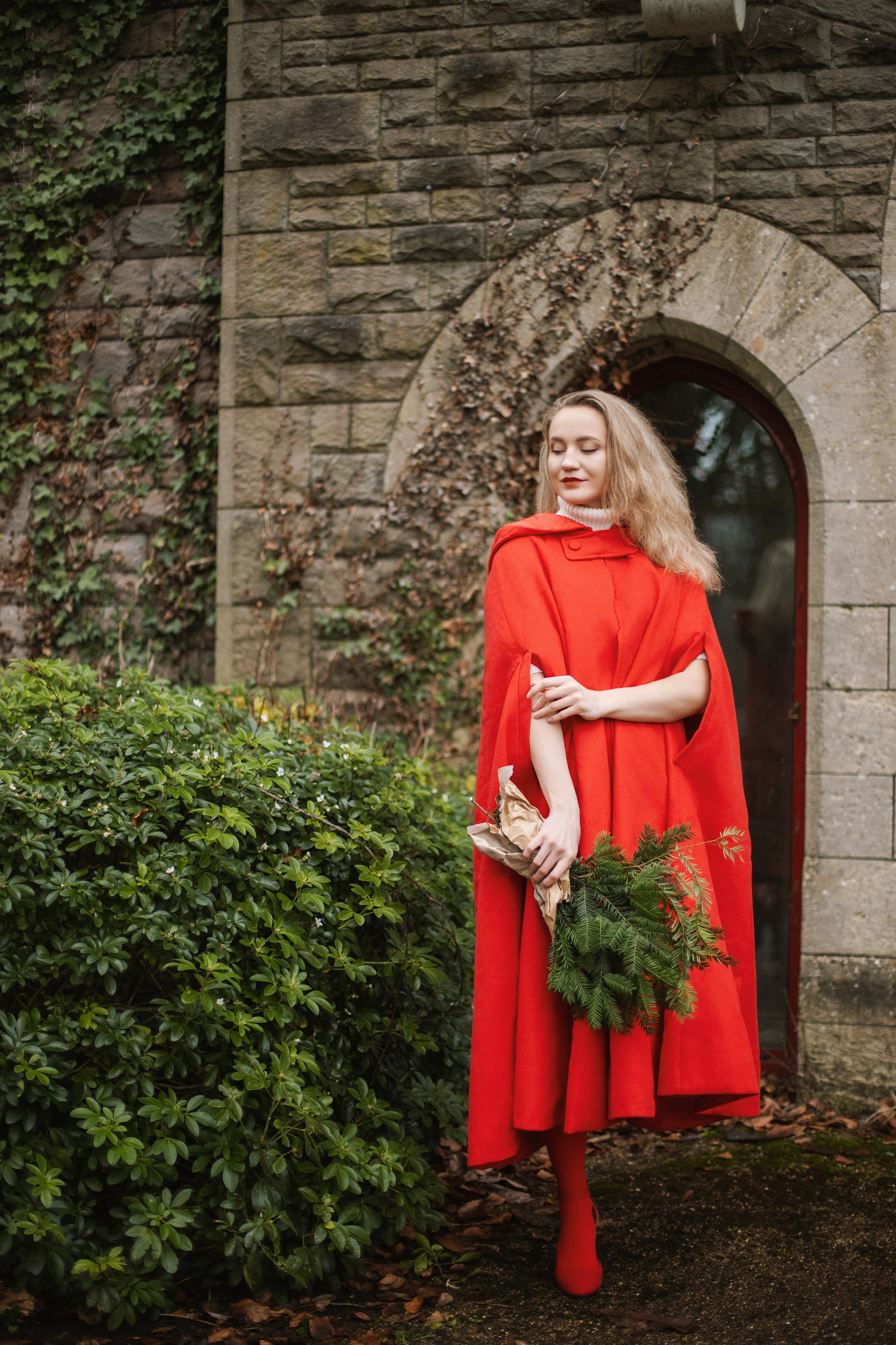 Yana. Anastasiia Tkachova — Photography & Branding