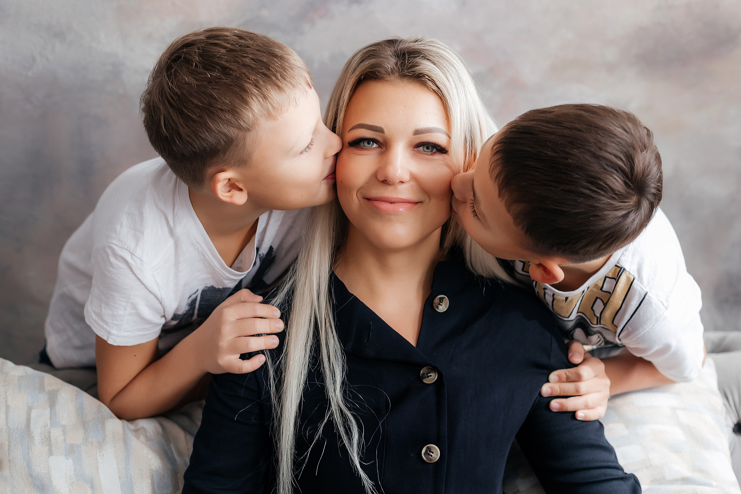 Kris & sons. Anastasiia Tkachova — Photography & Branding