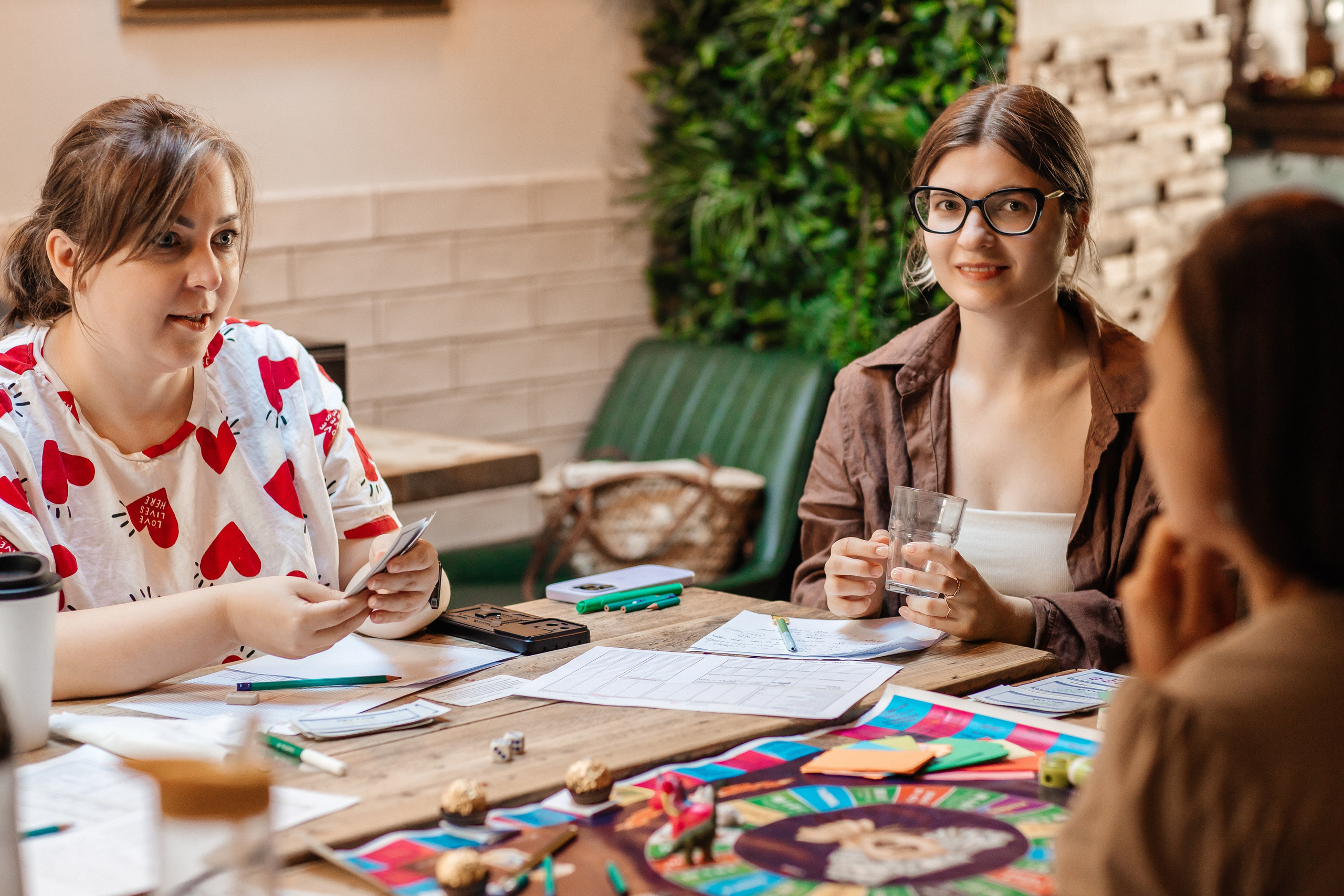 Cash flow. Anastasiia Tkachova — Photography & Branding