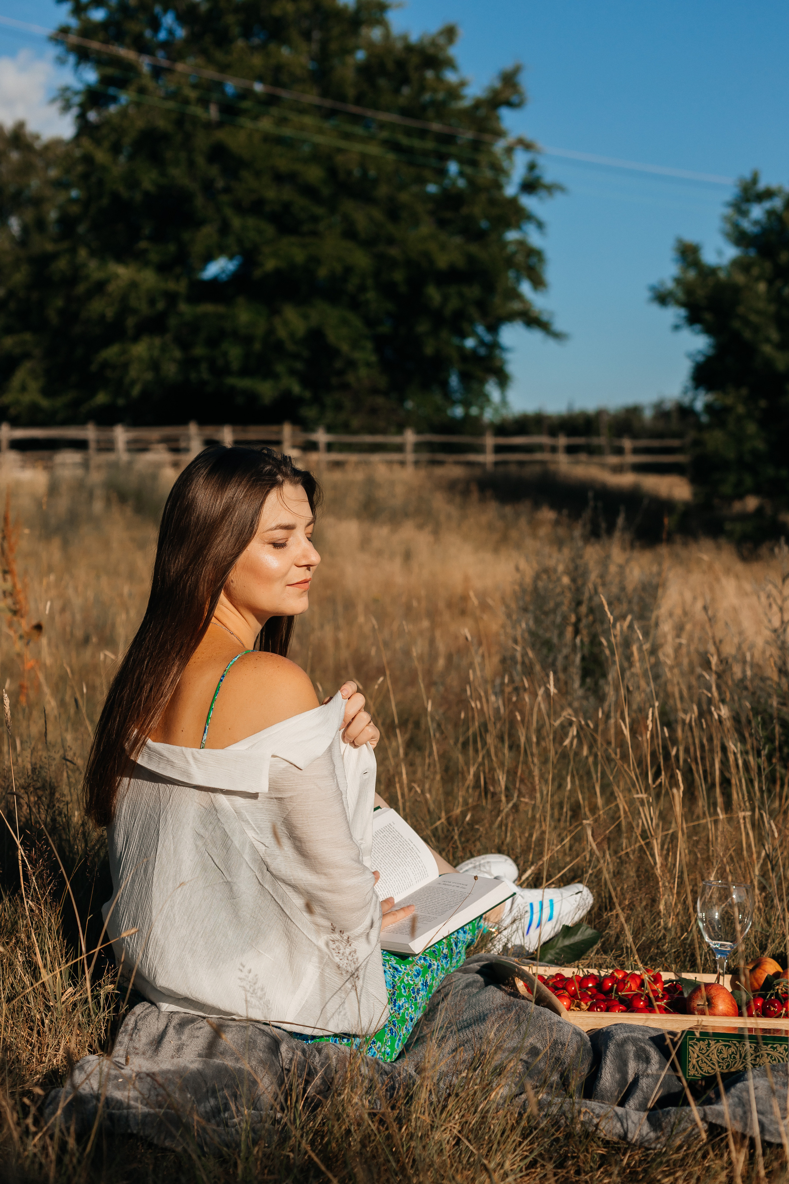 Irina. Anastasiia Tkachova — Photography & Branding