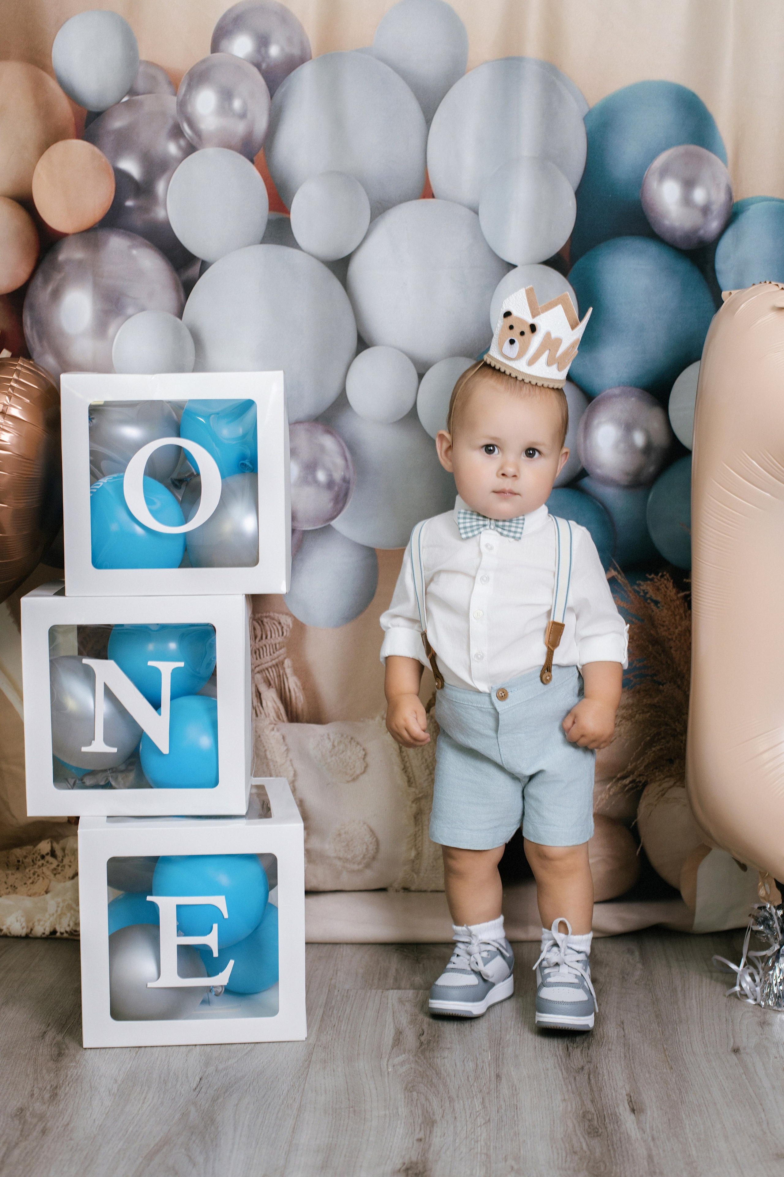 1st year. Anastasiia Tkachova — Photography & Branding