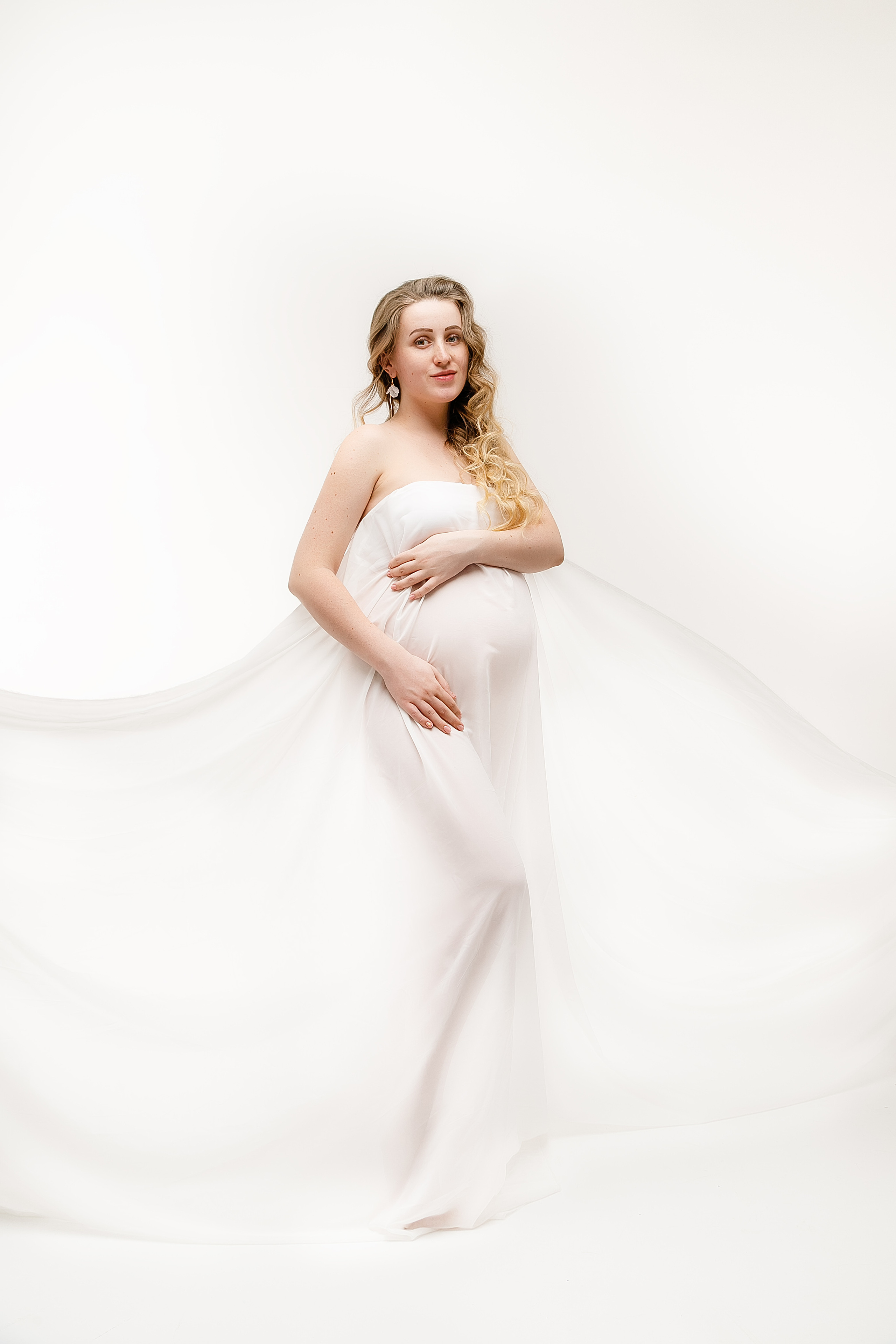 Helen. Anastasiia Tkachova — Photography & Branding