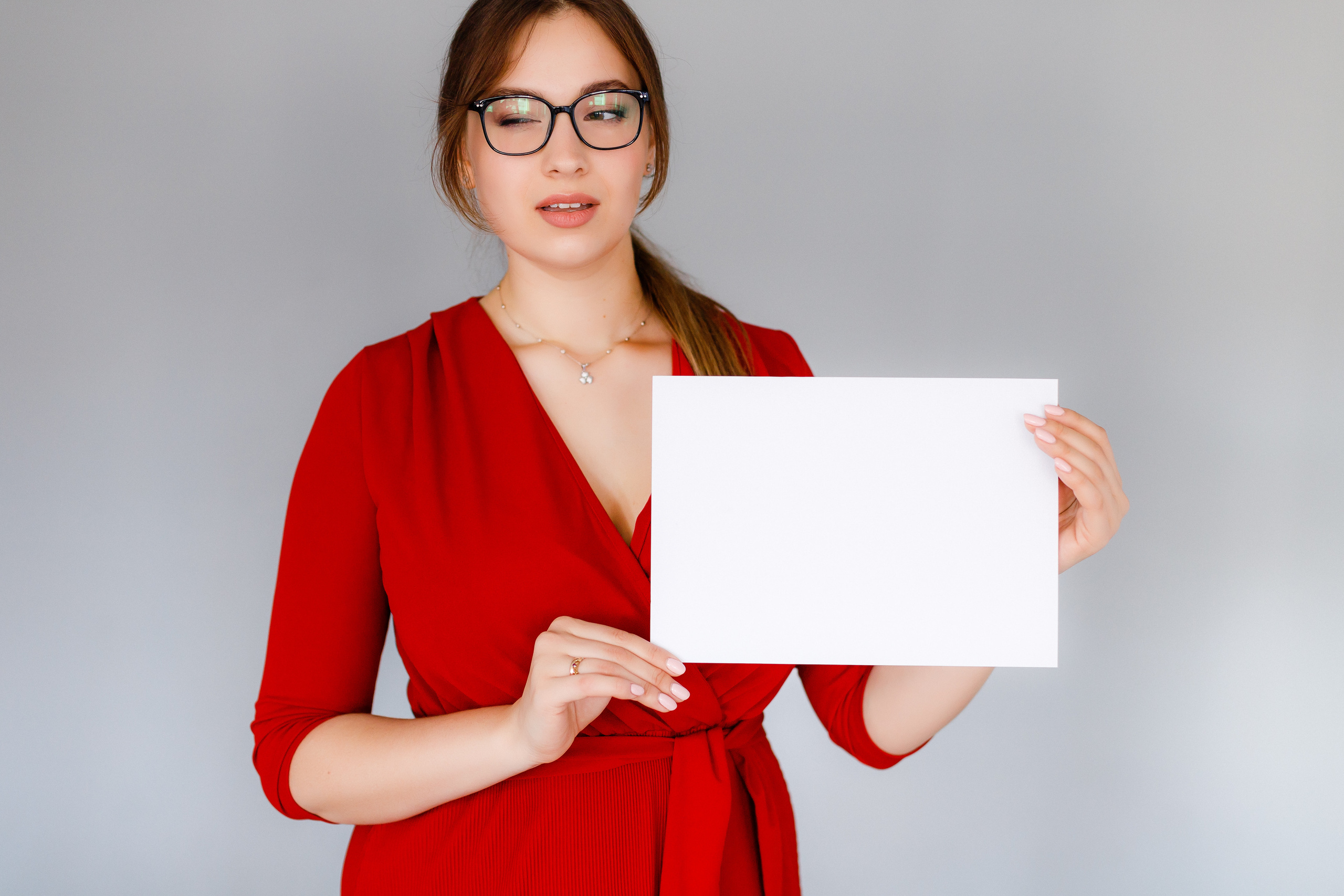 Nail master. Anastasiia Tkachova — Photography & Branding