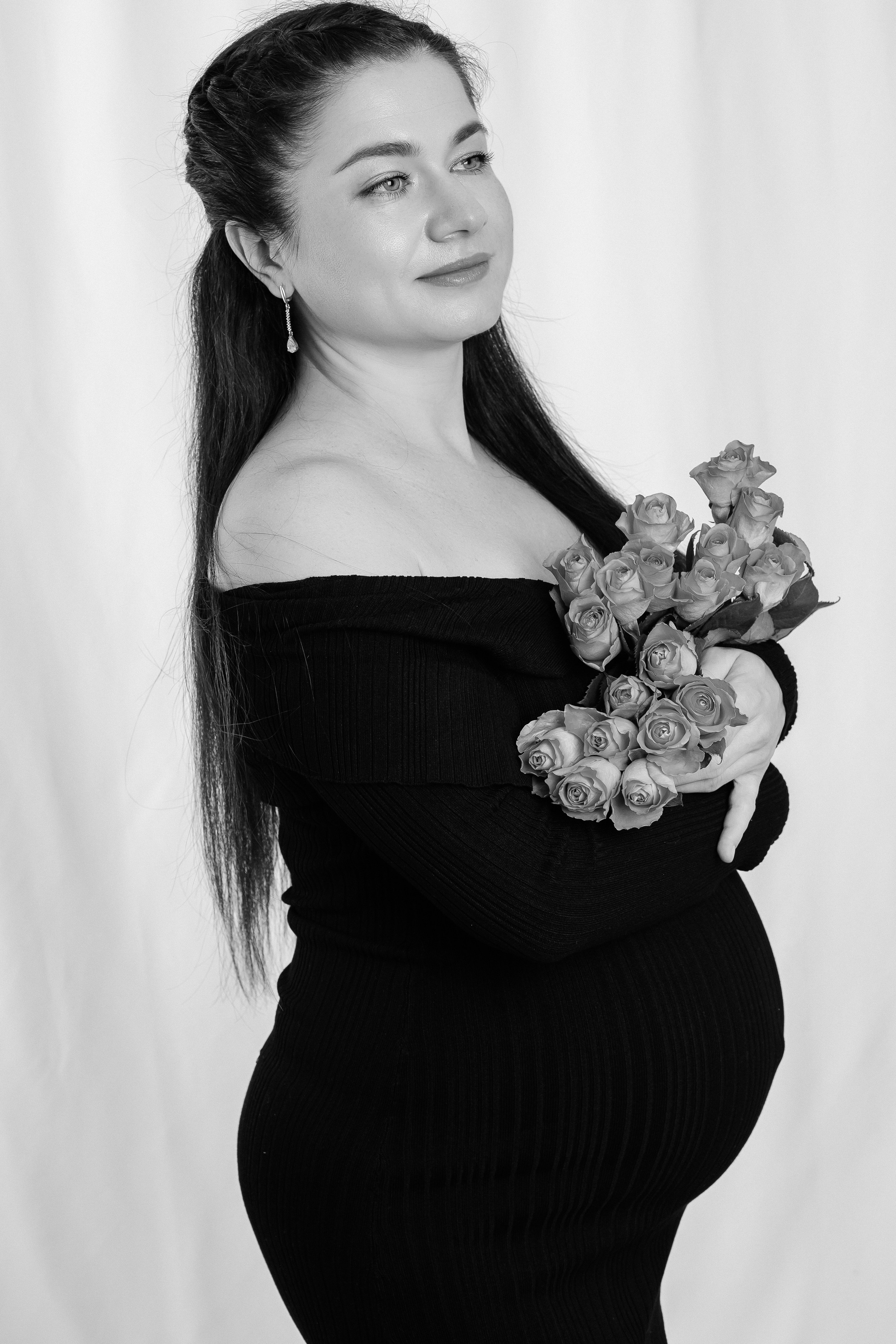 B&W. Anastasiia Tkachova — Photography & Branding