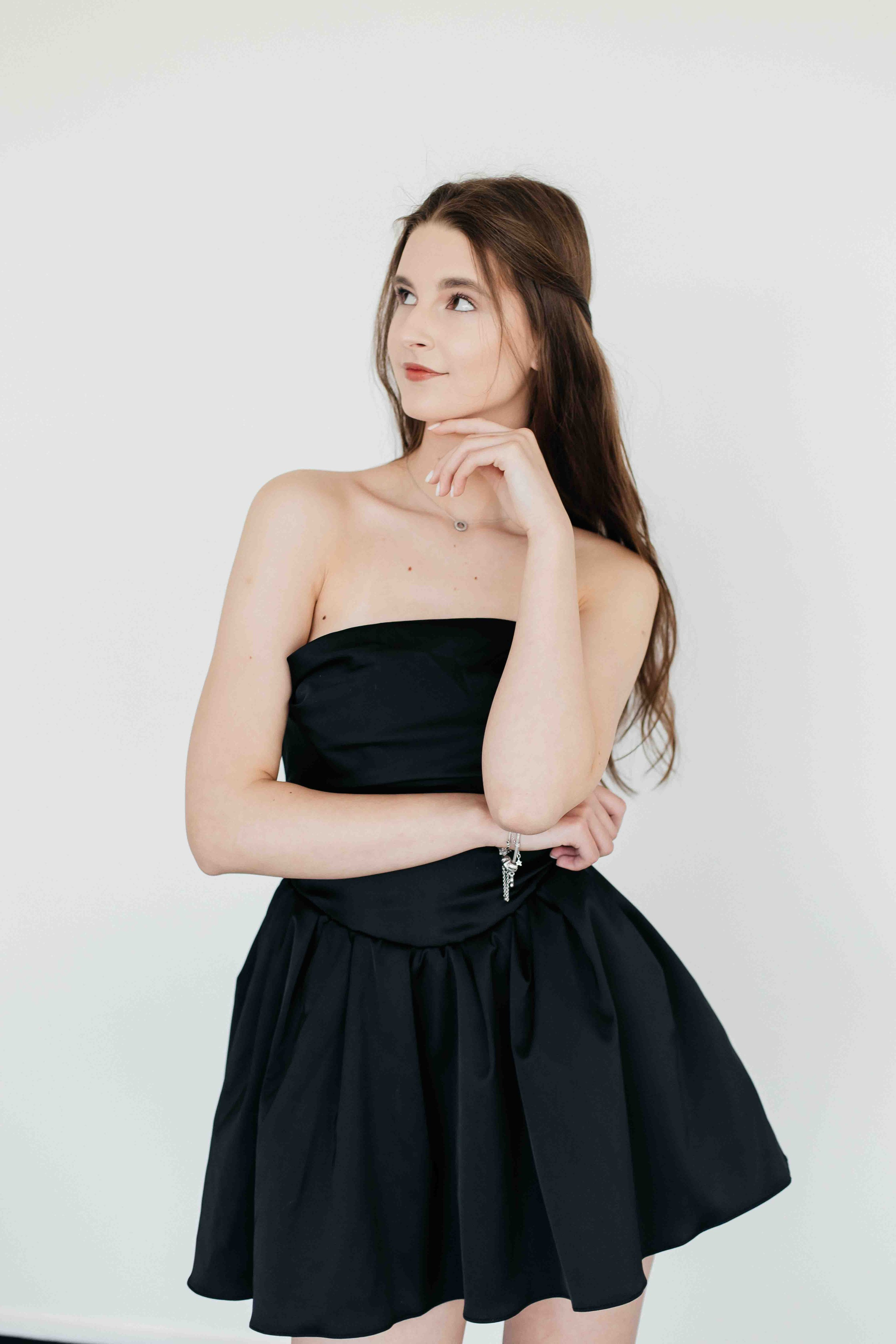 Viktoria. Anastasiia Tkachova — Photography & Branding