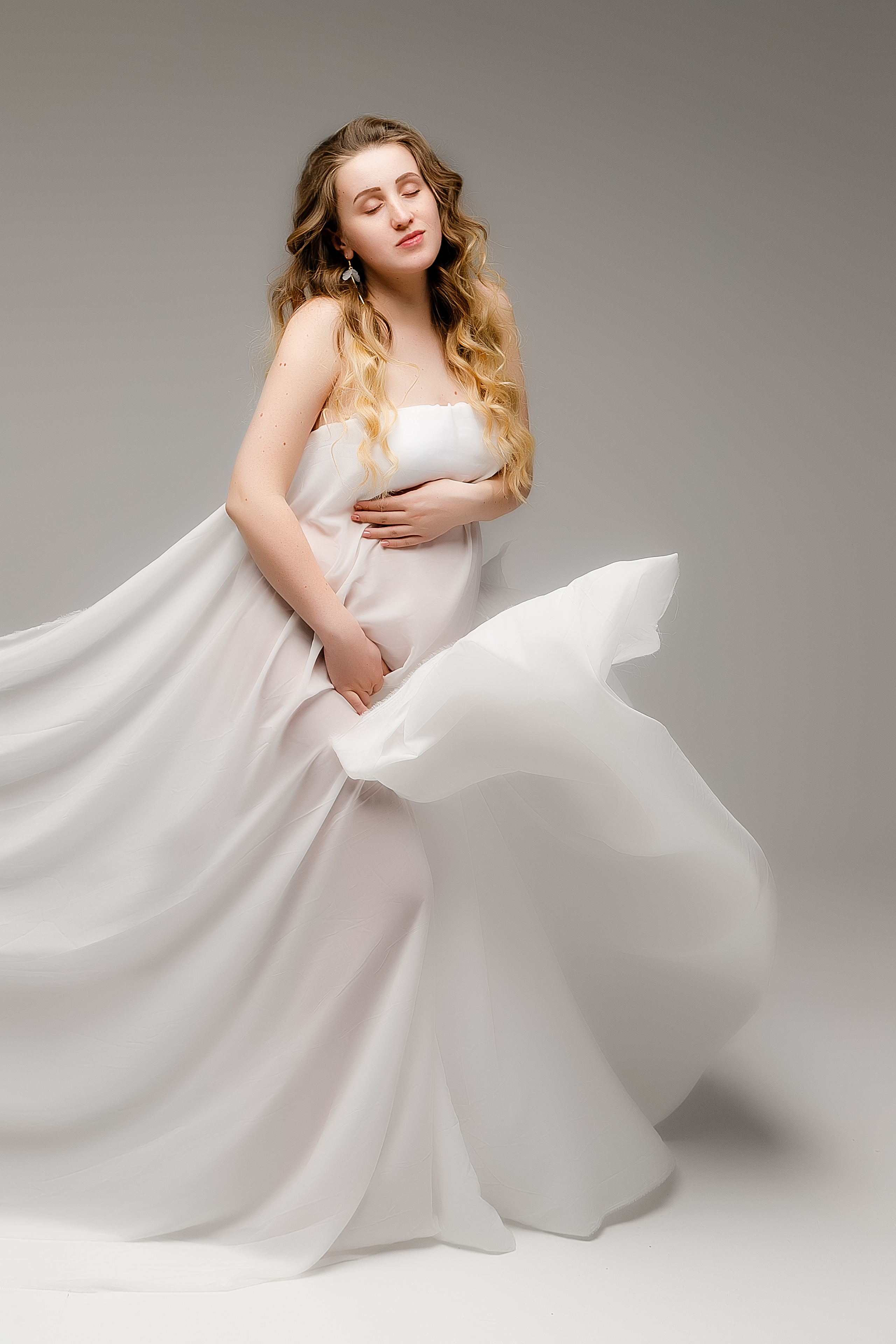 Helen. Anastasiia Tkachova — Photography & Branding