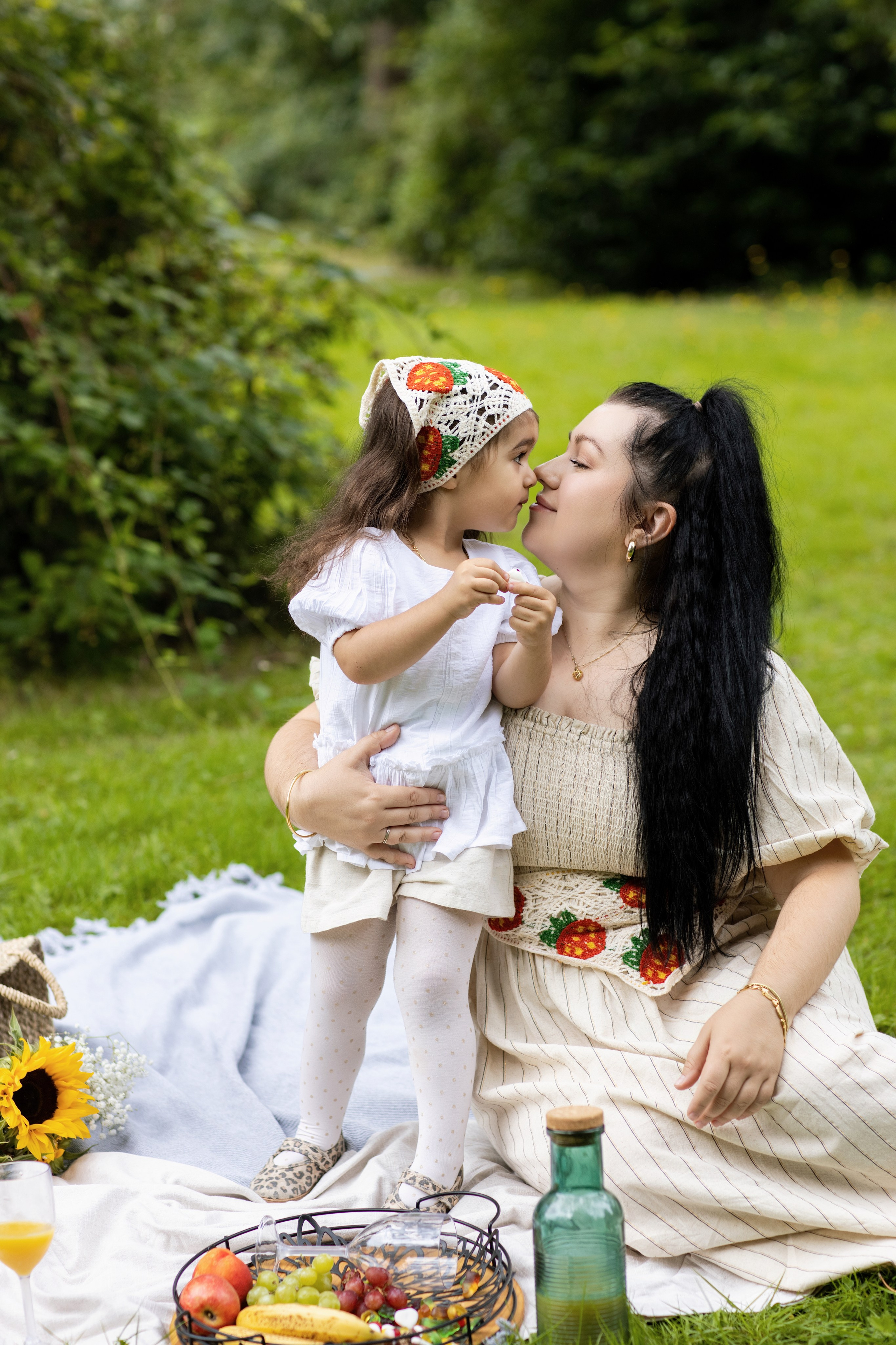 Picnic. Anastasiia Tkachova — Photography & Branding