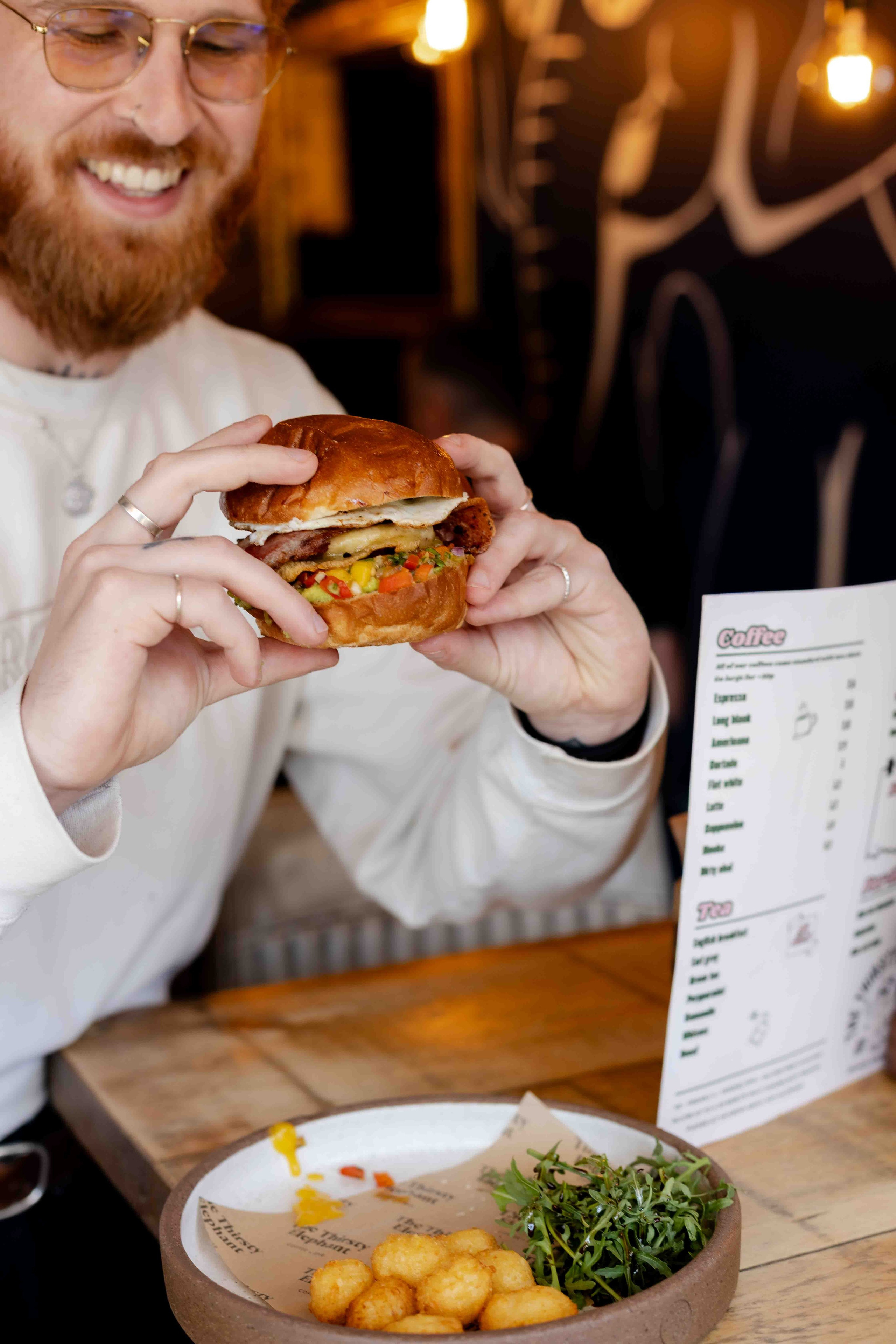 TTE — Pontyclun. Anastasiia Tkachova — Photography & Branding