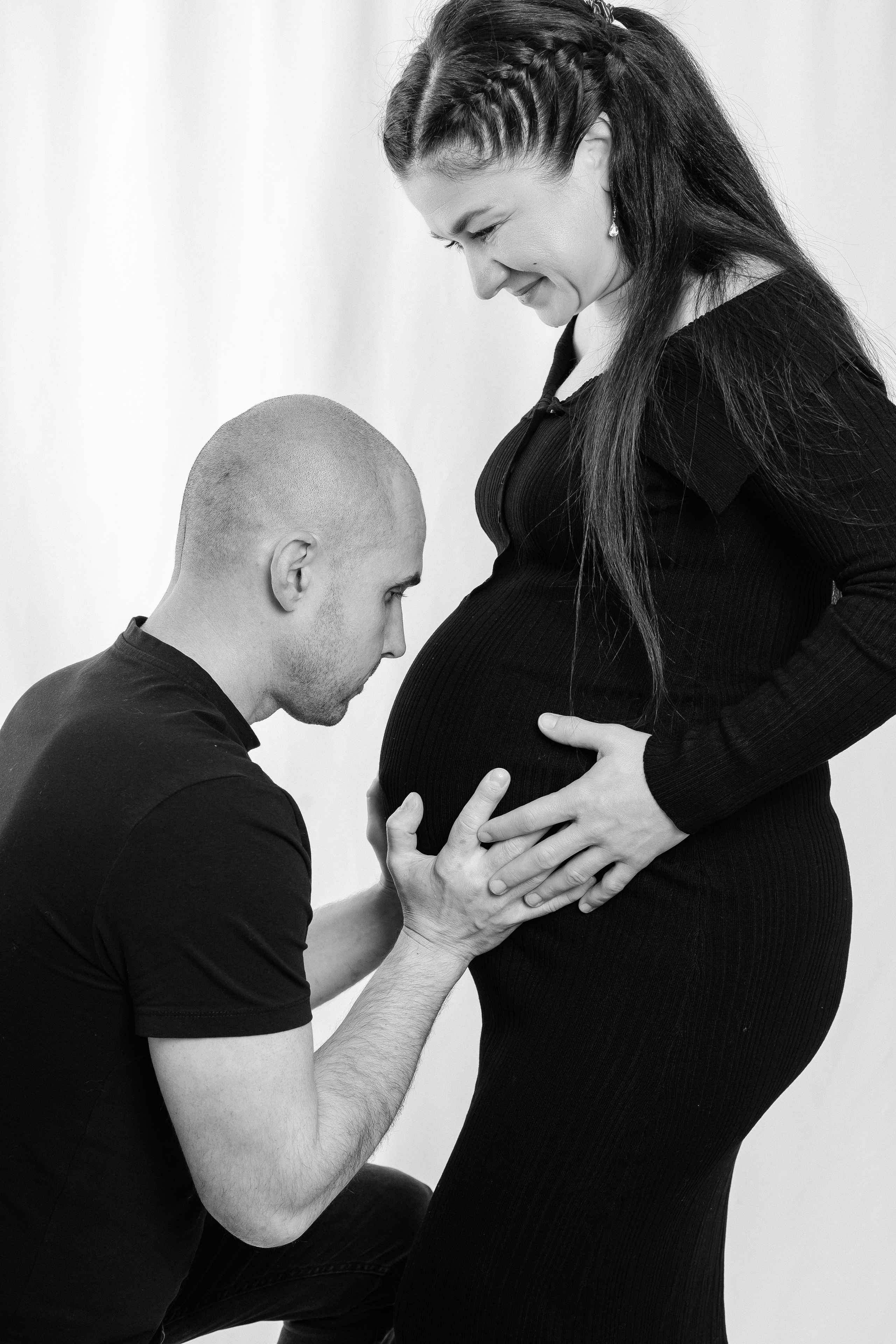 B&W. Anastasiia Tkachova — Photography & Branding