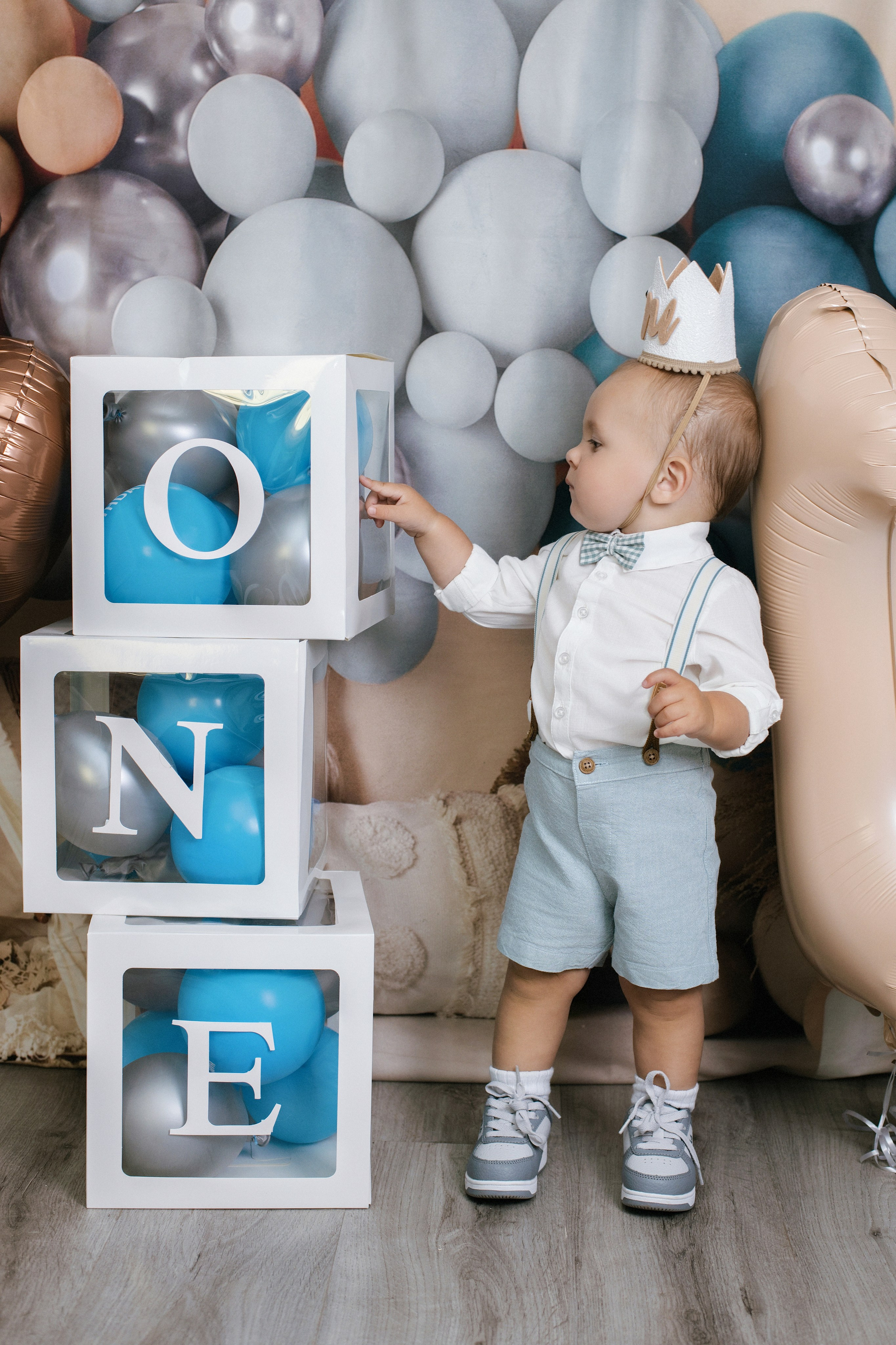 1st year. Anastasiia Tkachova — Photography & Branding