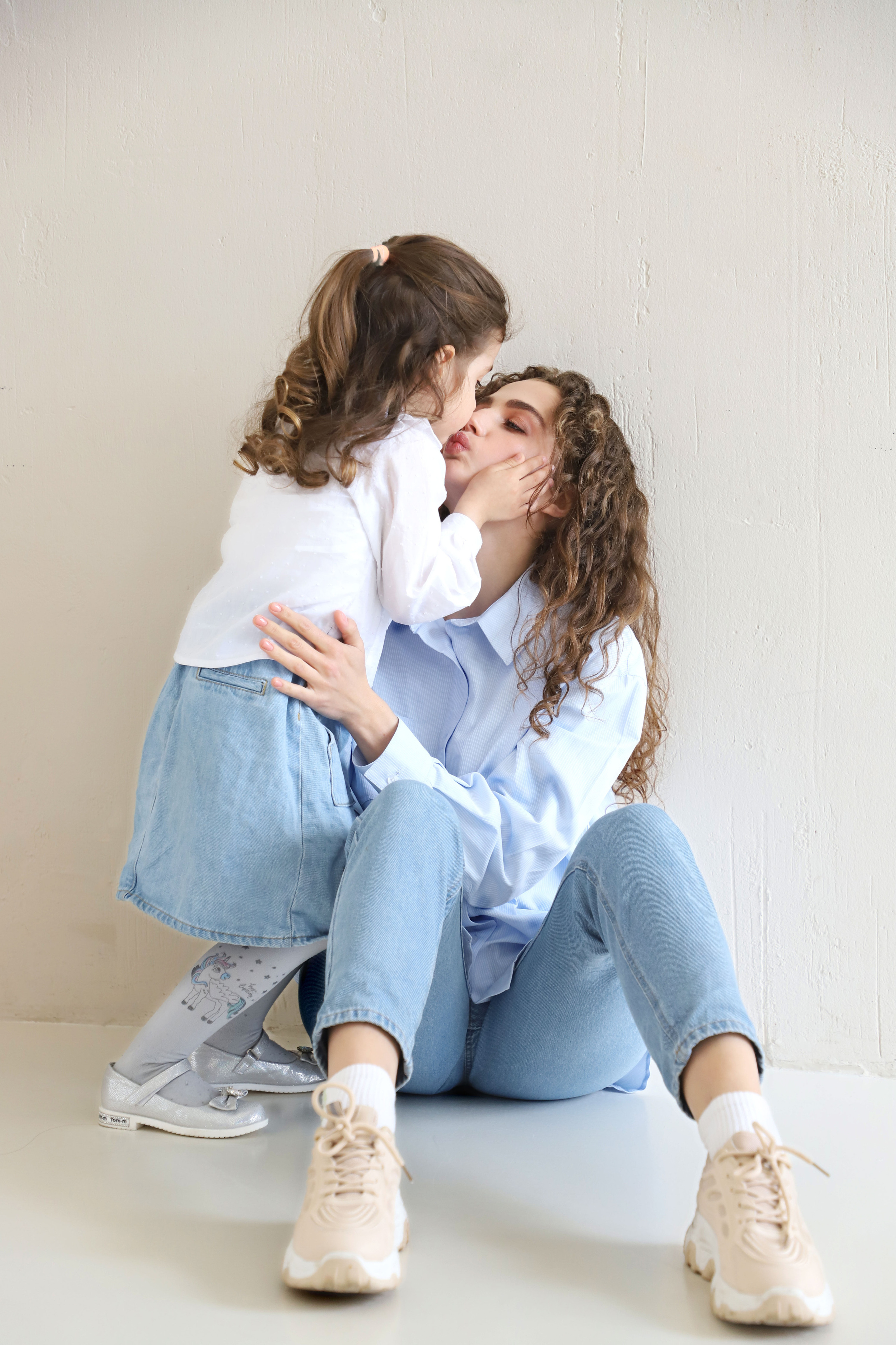 Сімейна фотозйомка «Дві мами, дві донечки». Сімейний та дитячий фотограф Київ, Ірпінь, Буча — Галина Пивоварова