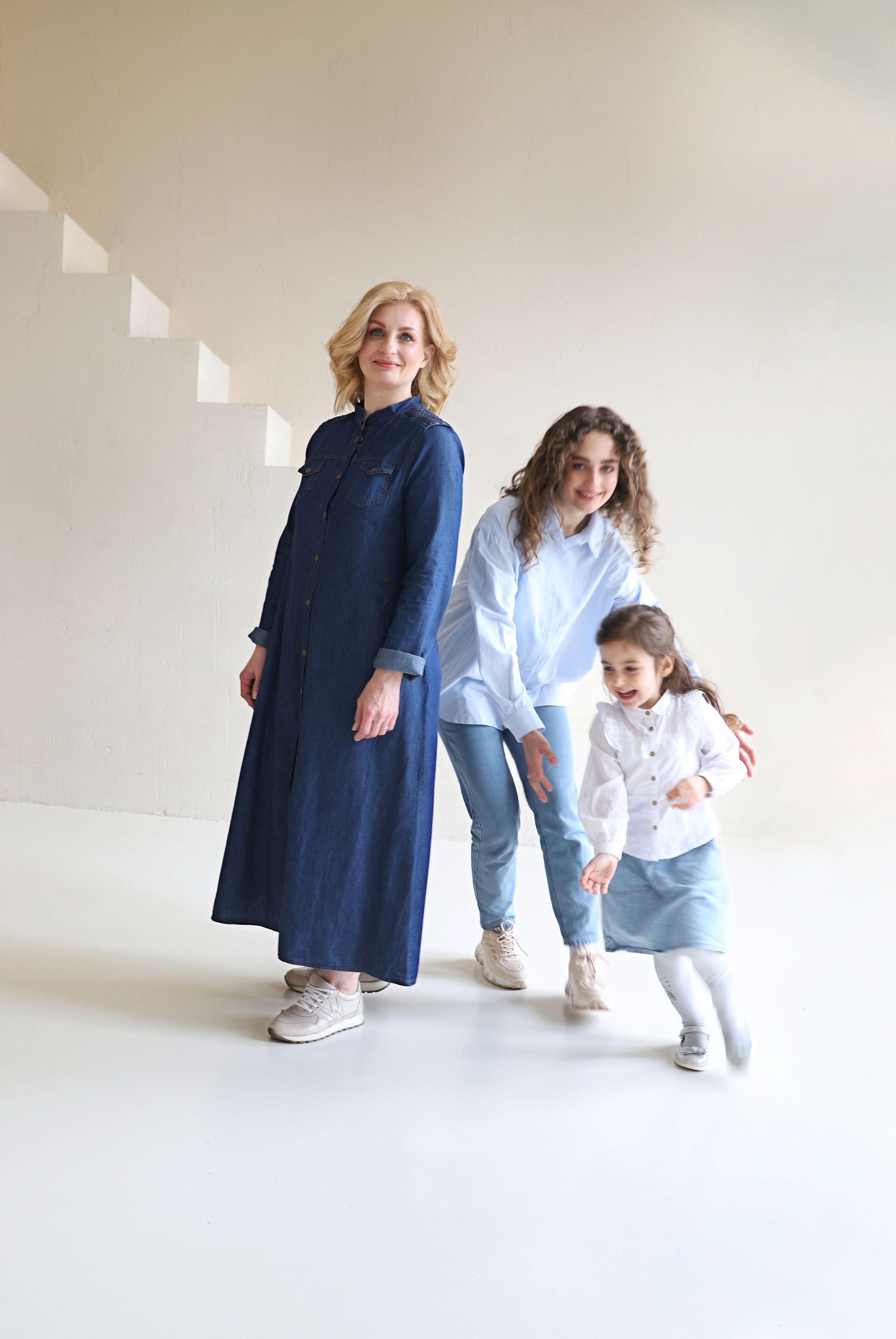 Сімейна фотозйомка «Дві мами, дві донечки». Сімейний та дитячий фотограф Київ, Ірпінь, Буча — Галина Пивоварова