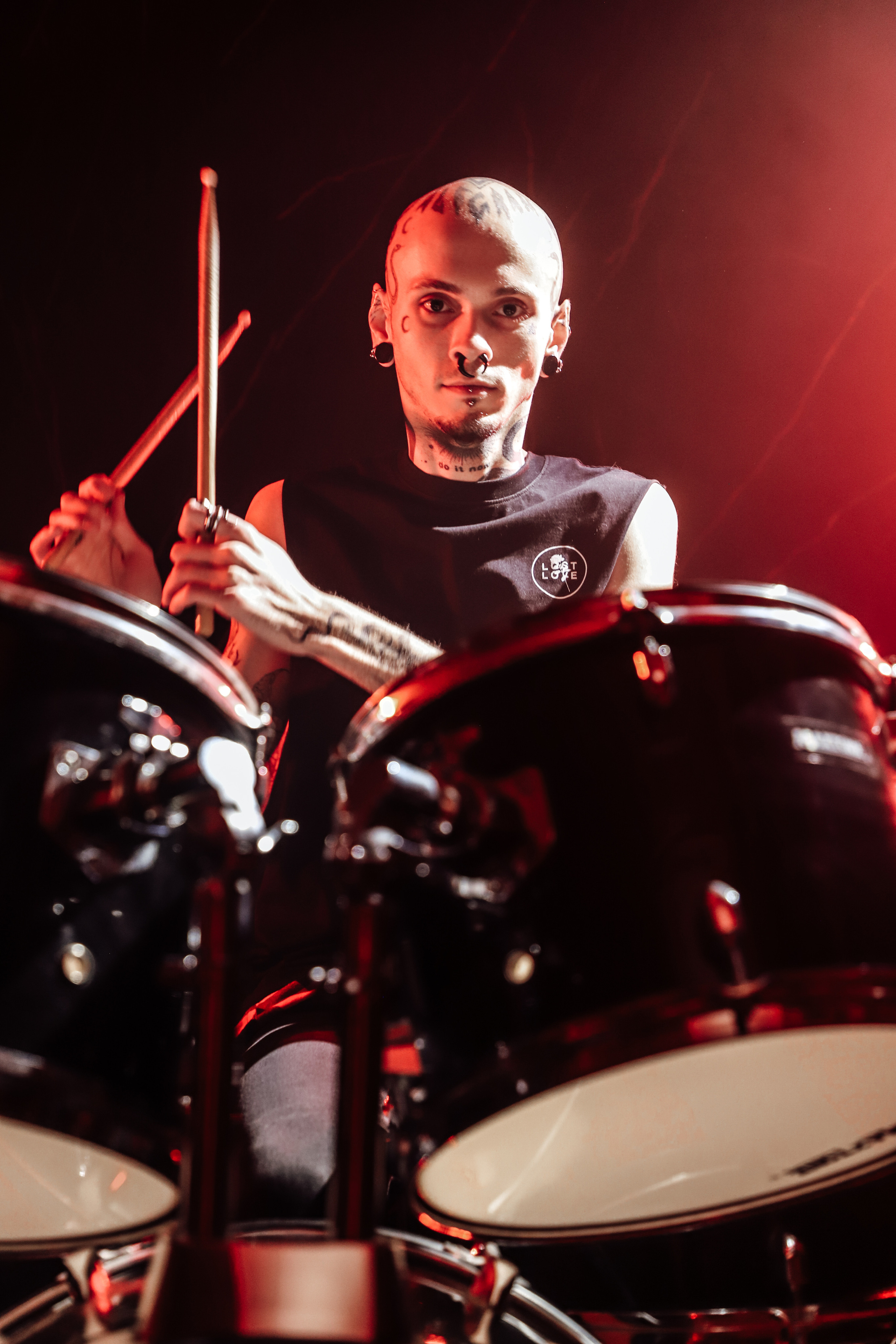 Фотосесія з барабанами «І музика може стати зброєю». Сімейний та дитячий фотограф Київ, Ірпінь, Буча — Галина Пивоварова