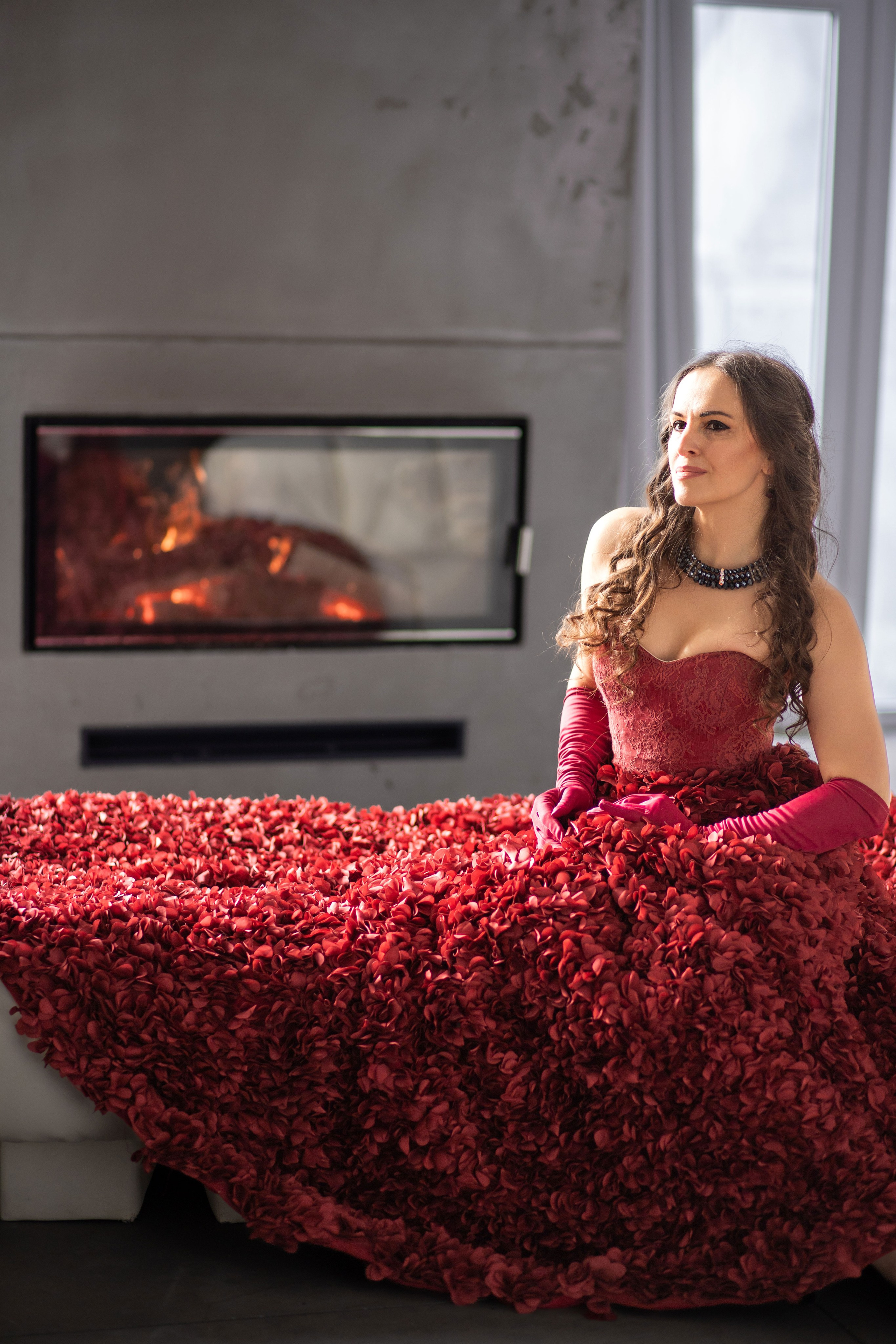 Жіночий фотопортрет з Юлею «Новорічне очікування». Сімейний та дитячий фотограф Київ, Ірпінь, Буча — Галина Пивоварова