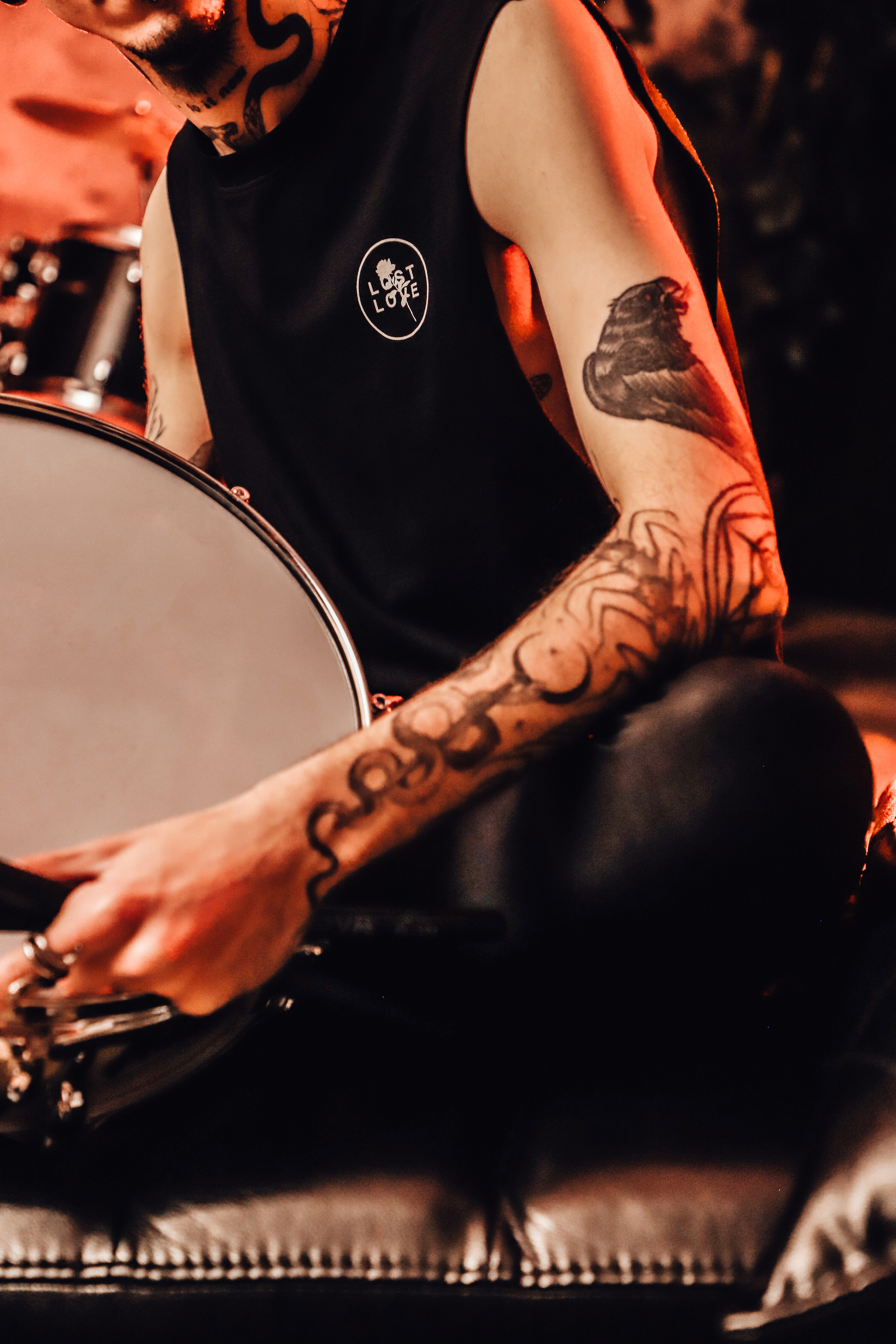 Фотосесія з барабанами «І музика може стати зброєю». Сімейний та дитячий фотограф Київ, Ірпінь, Буча — Галина Пивоварова