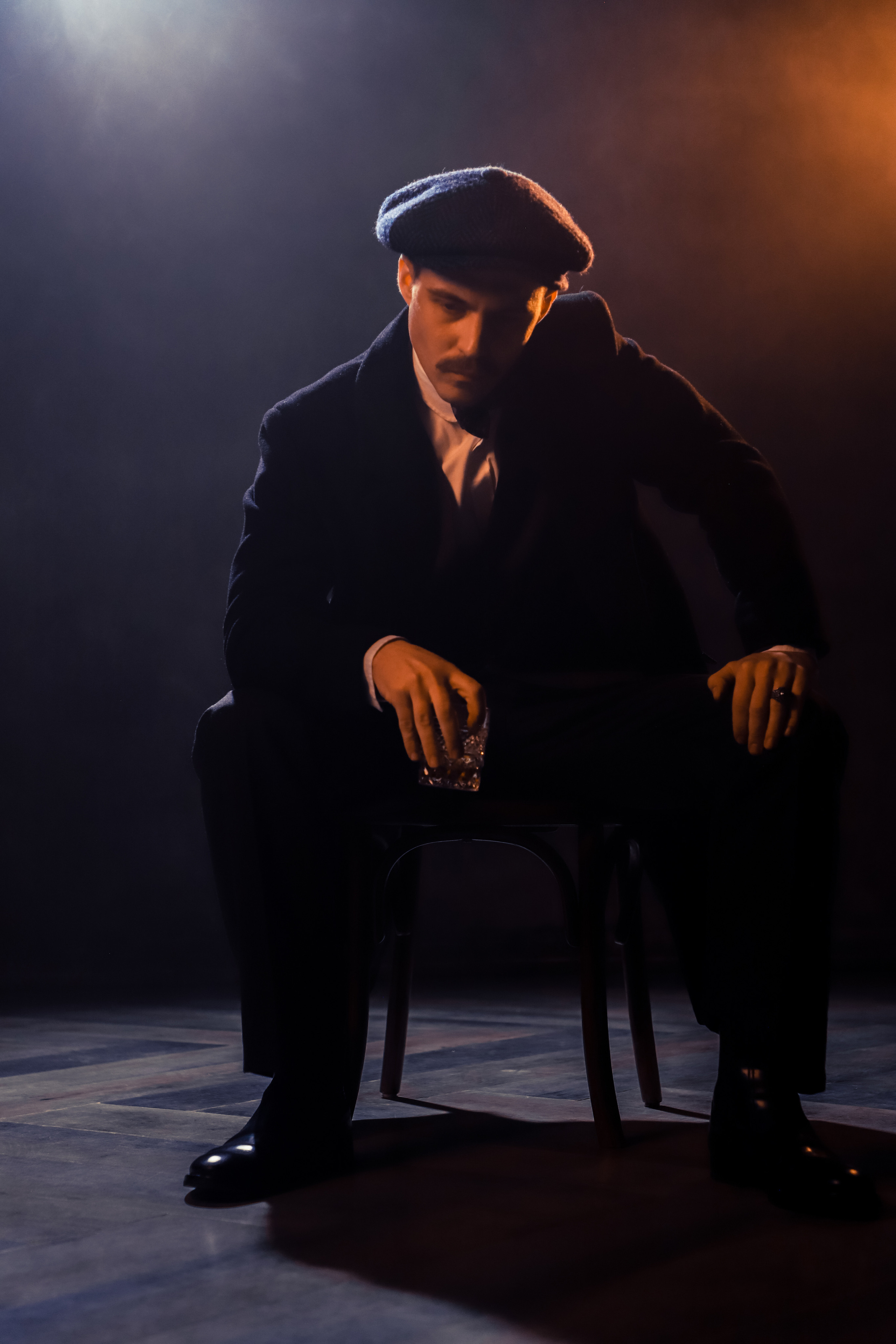 Чоловіча фотозйомка «Гострі картузи». Сімейний та дитячий фотограф Київ, Ірпінь, Буча — Галина Пивоварова