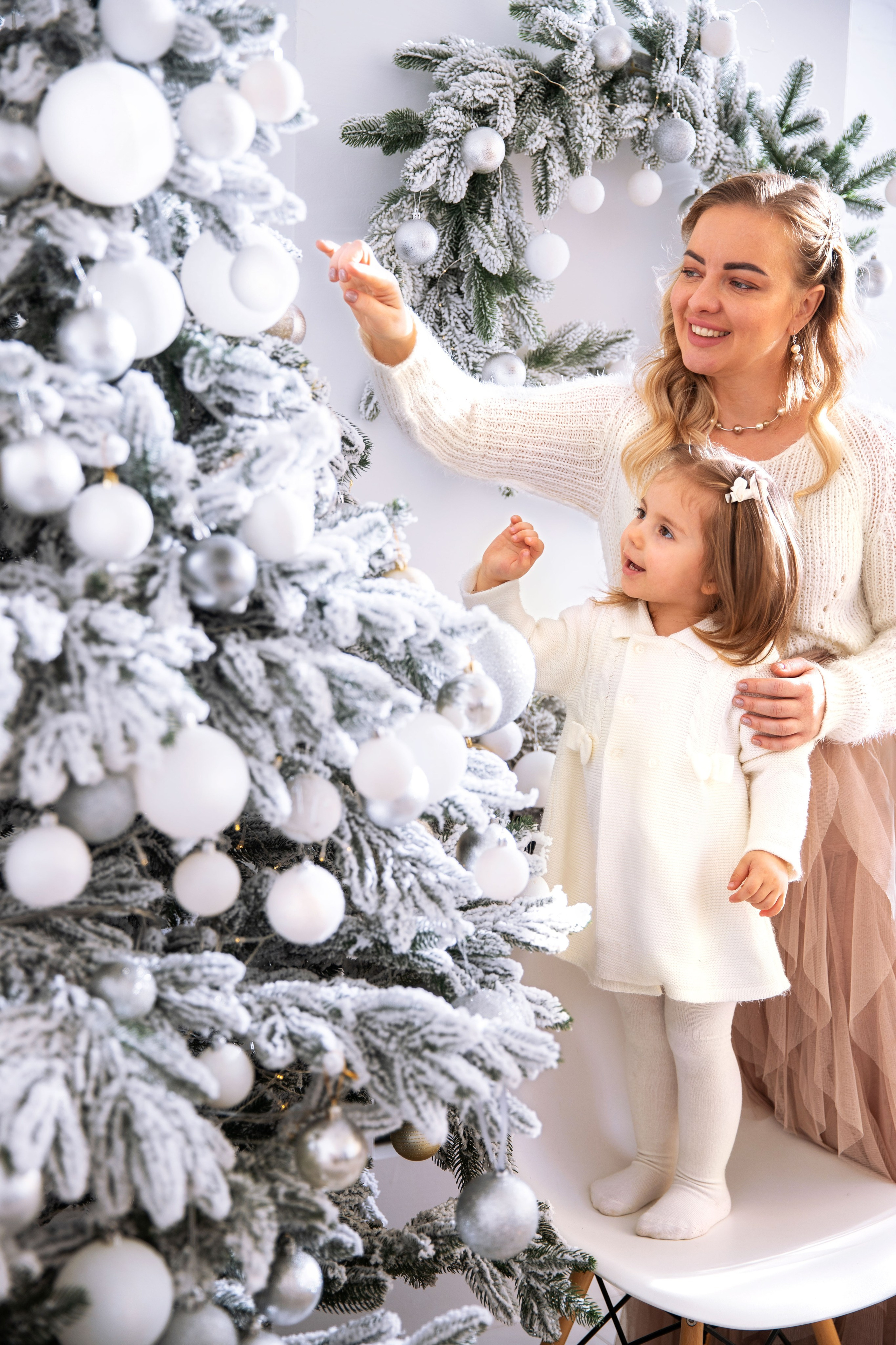 Новорічна фотозйомка з Яною. Сімейний та дитячий фотограф Київ, Ірпінь, Буча — Галина Пивоварова