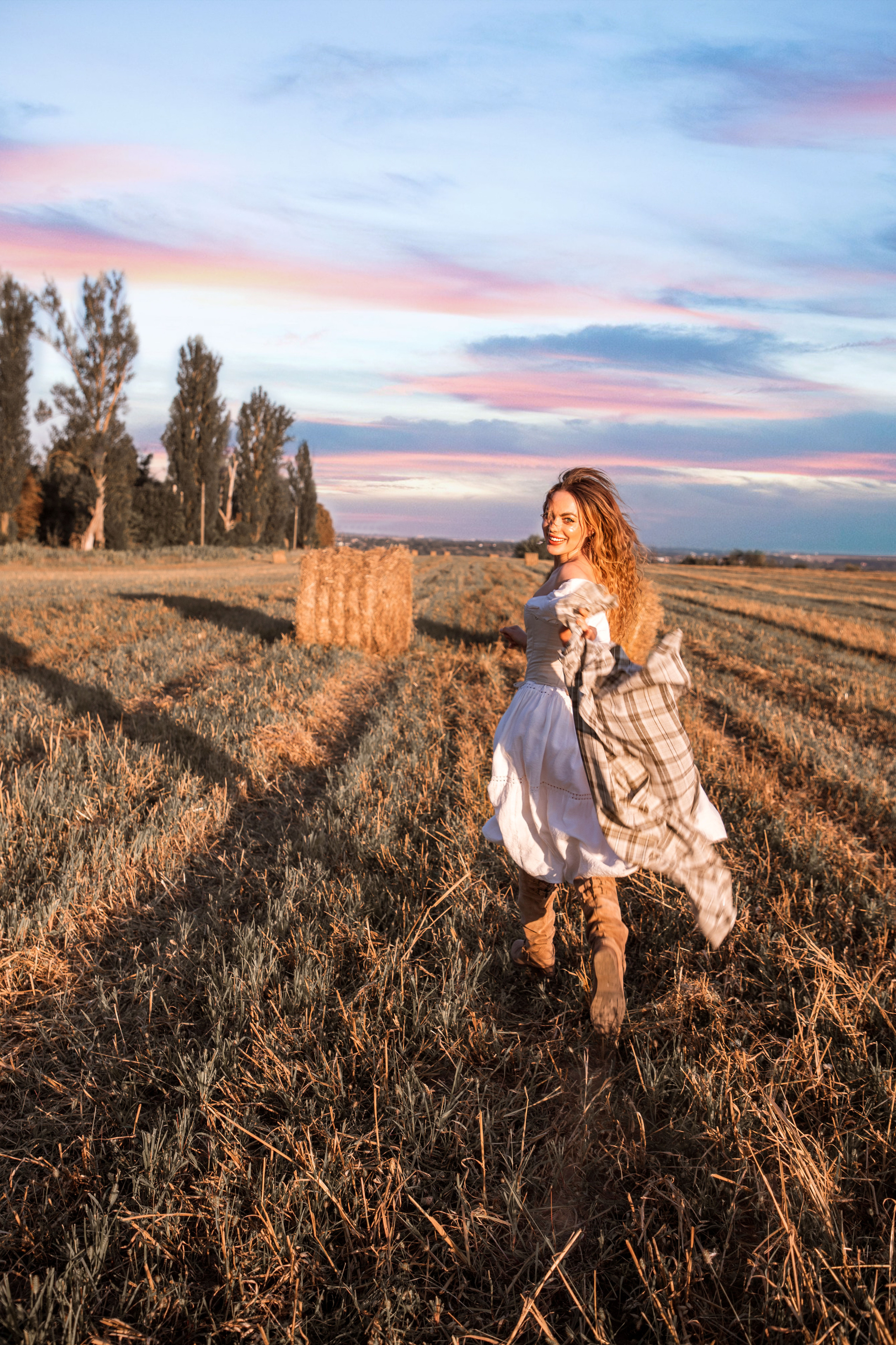 Фотозйомка з Олесею на заході сонця. Сімейний та дитячий фотограф Київ, Ірпінь, Буча — Галина Пивоварова