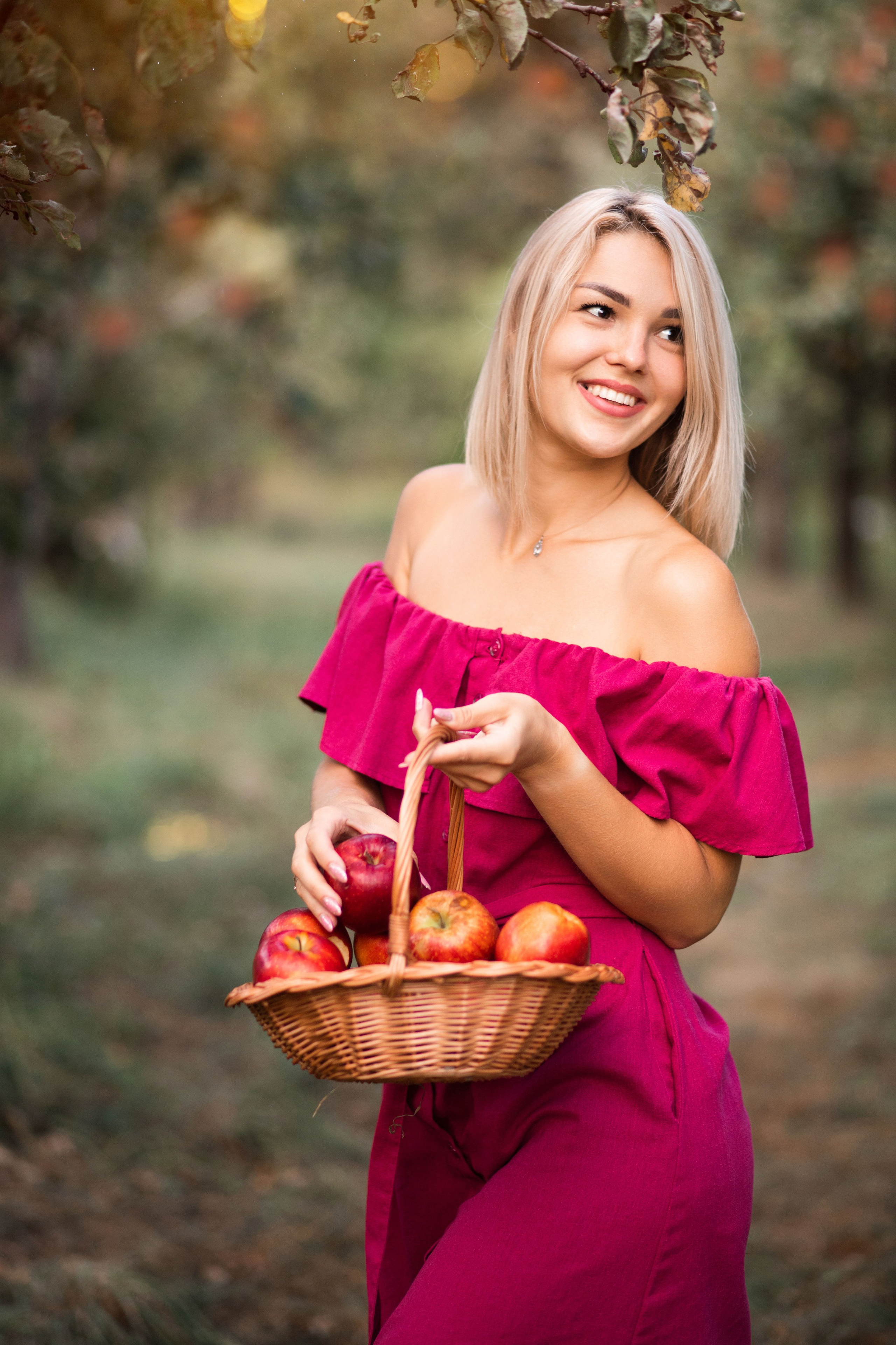 Фотозйомка в осінньому яблуневому саду. Сімейний та дитячий фотограф Київ, Ірпінь, Буча — Галина Пивоварова