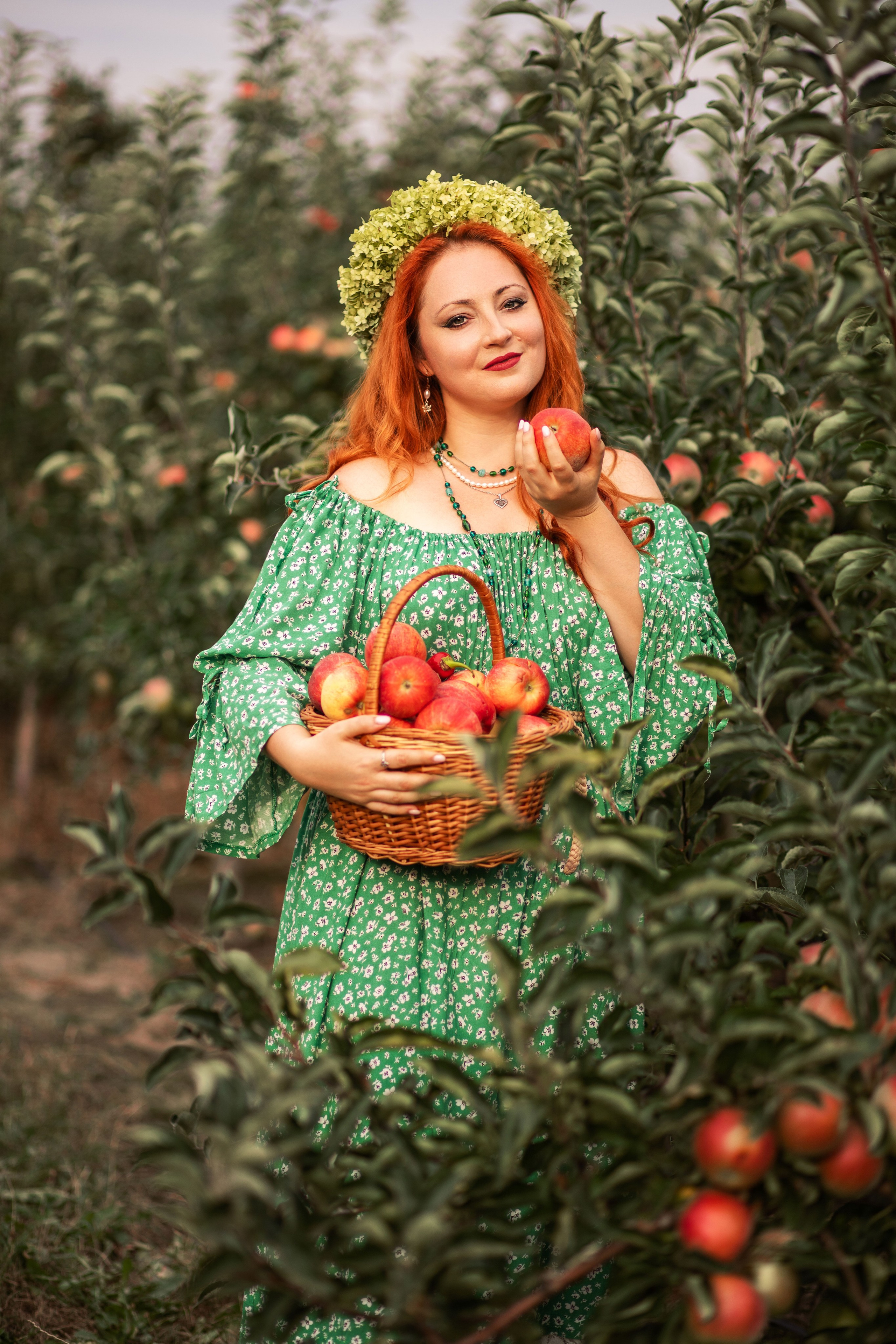 Жіноча фотозйомка з Марією «Краса стиглих фруктів». Сімейний та дитячий фотограф Київ, Ірпінь, Буча — Галина Пивоварова