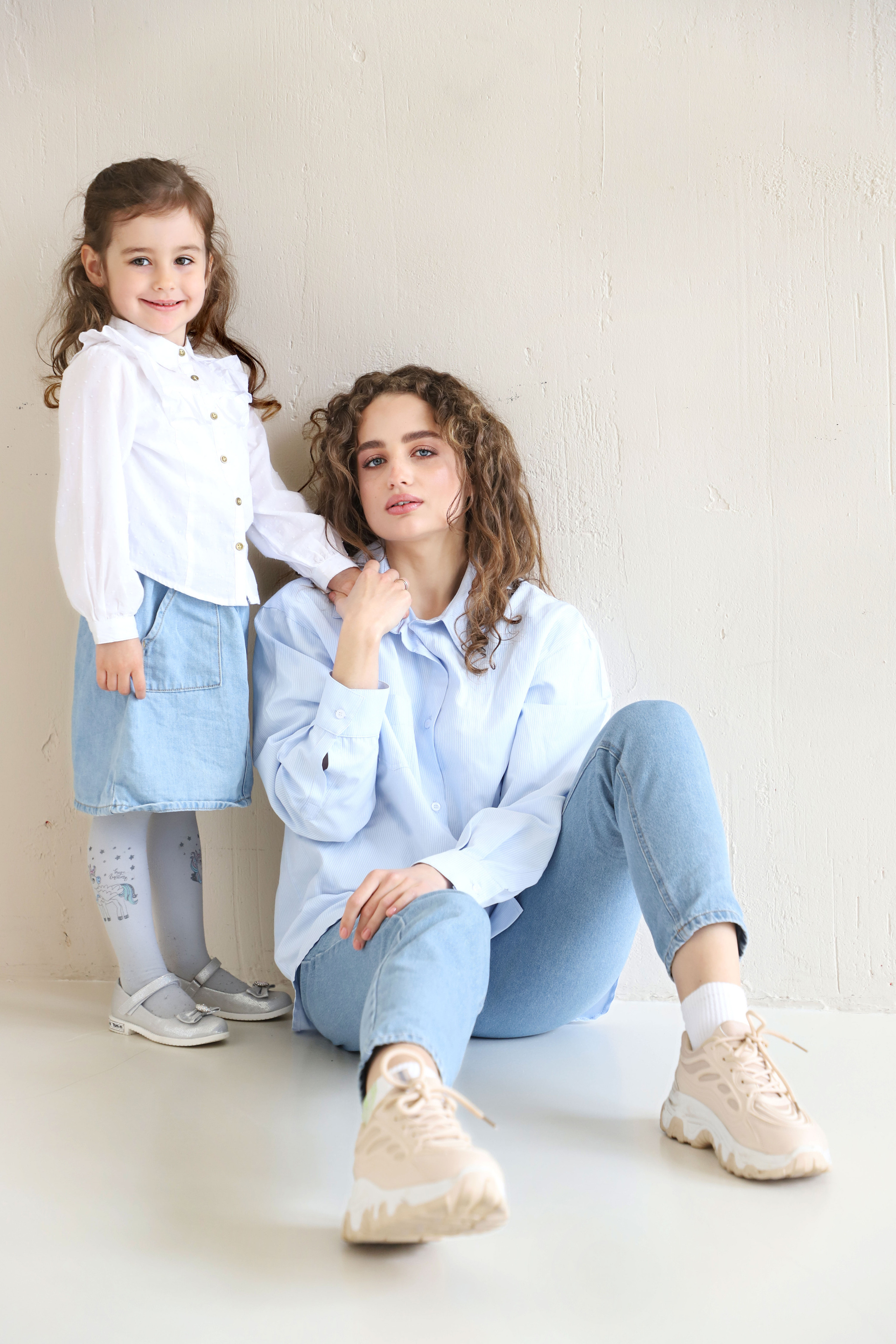 Сімейна фотозйомка «Дві мами, дві донечки». Сімейний та дитячий фотограф Київ, Ірпінь, Буча — Галина Пивоварова