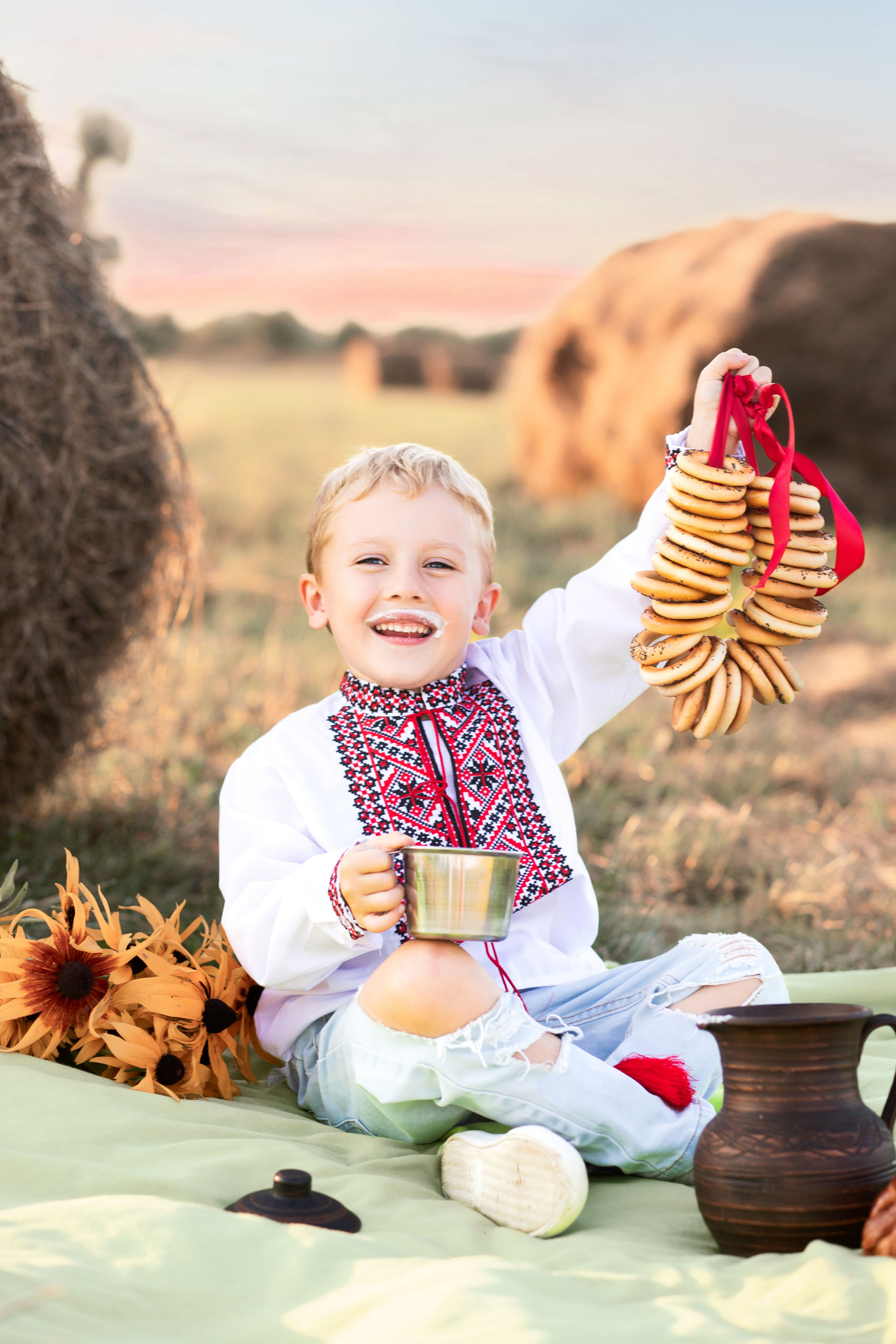 Сімейна фотопрогулянка полем. Сімейний та дитячий фотограф Київ, Ірпінь, Буча — Галина Пивоварова