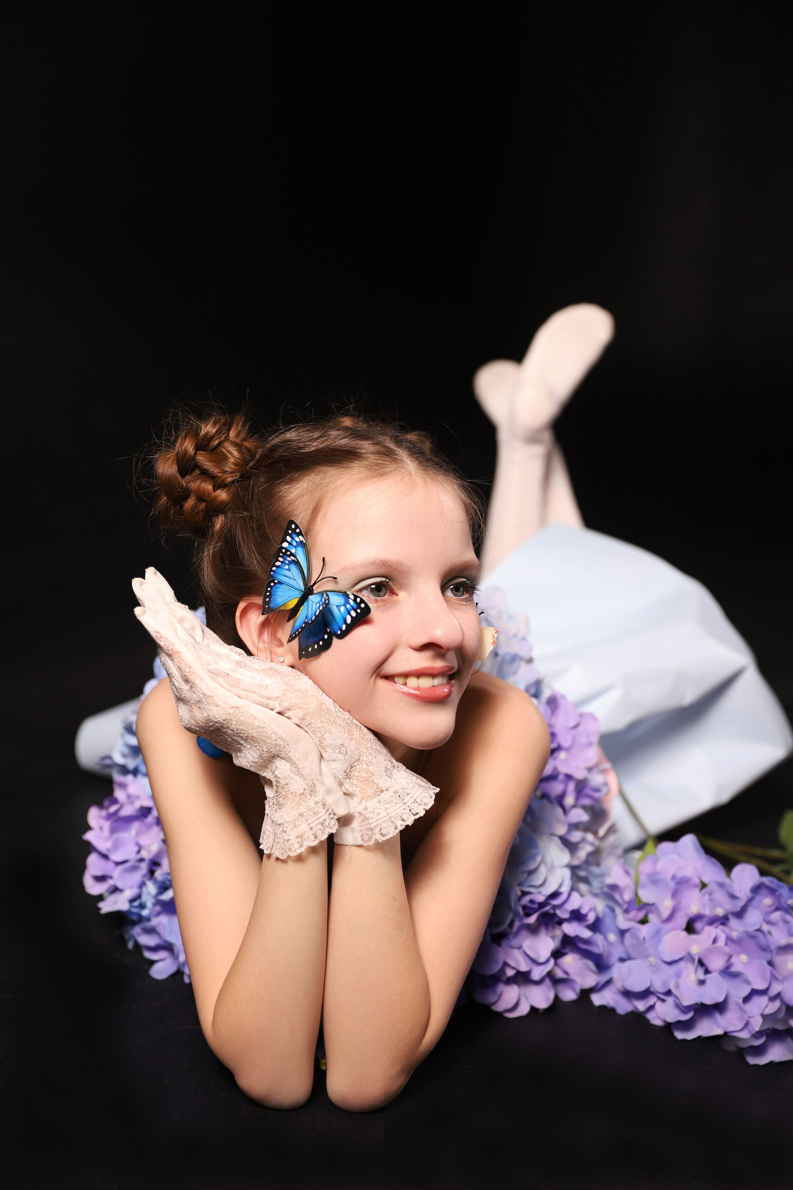 Фотозйомка в квітах. Сімейний та дитячий фотограф Київ, Ірпінь, Буча — Галина Пивоварова