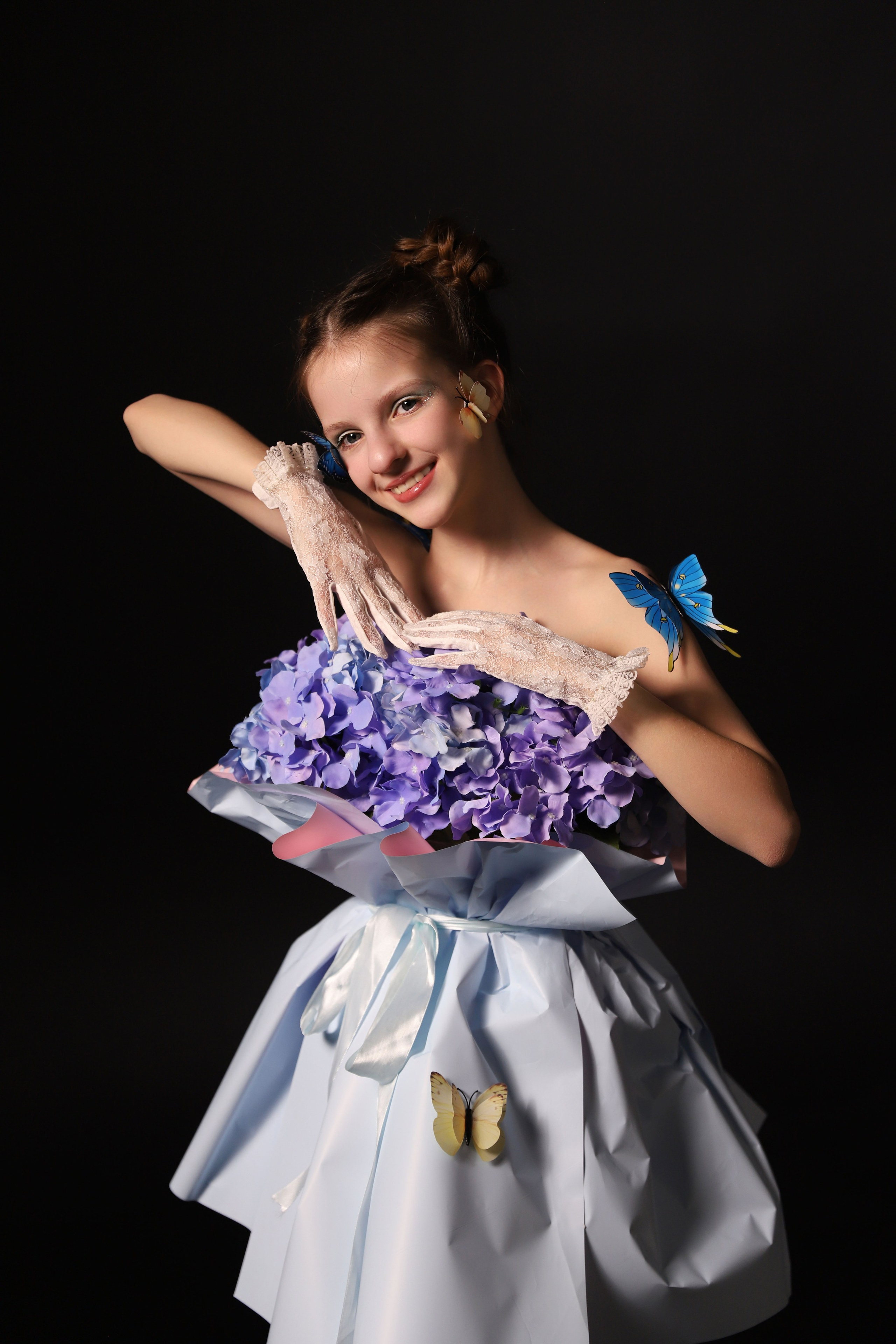 Фотозйомка в квітах. Сімейний та дитячий фотограф Київ, Ірпінь, Буча — Галина Пивоварова