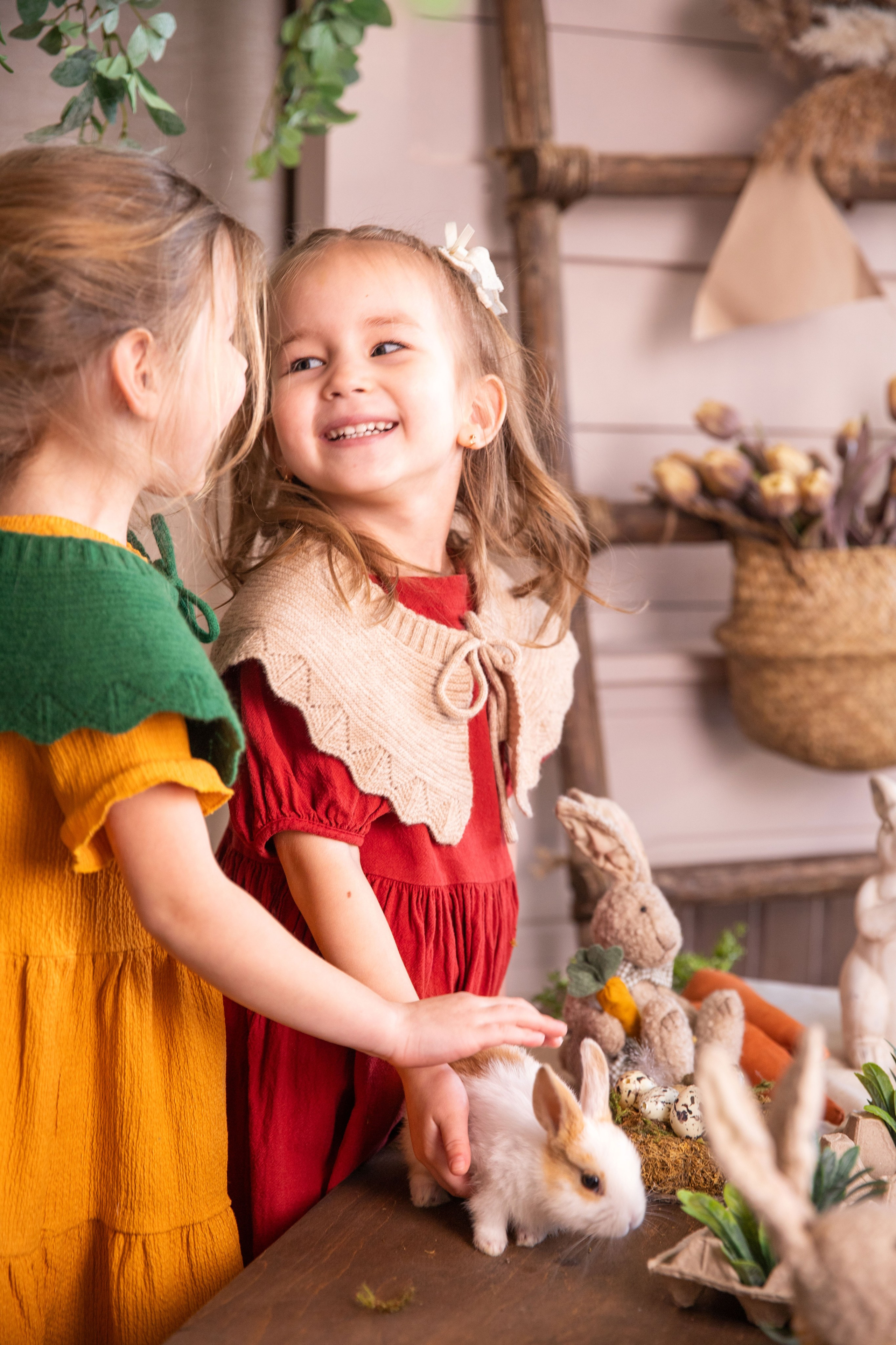 Дитяча пасхальна фотозйомка з кроликом. Сімейний та дитячий фотограф Київ, Ірпінь, Буча — Галина Пивоварова