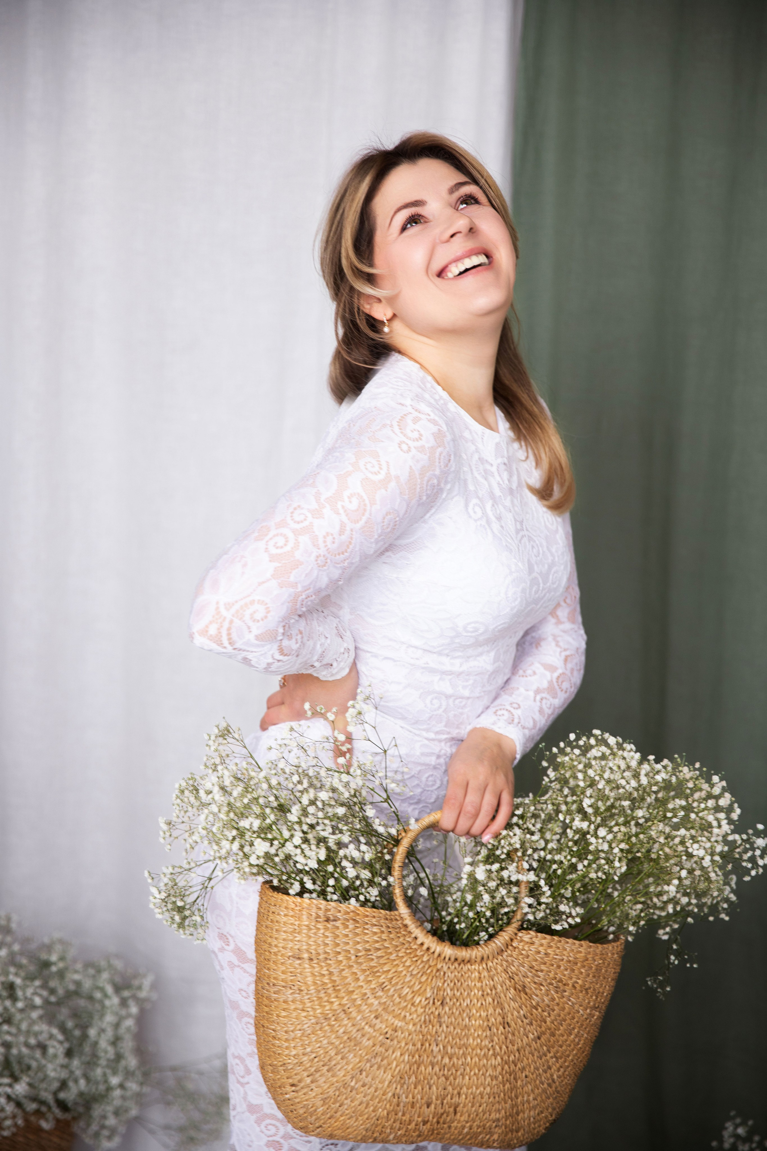 Фотозйомка «Оливково-біла ніжність» з Надею. Сімейний та дитячий фотограф Київ, Ірпінь, Буча — Галина Пивоварова