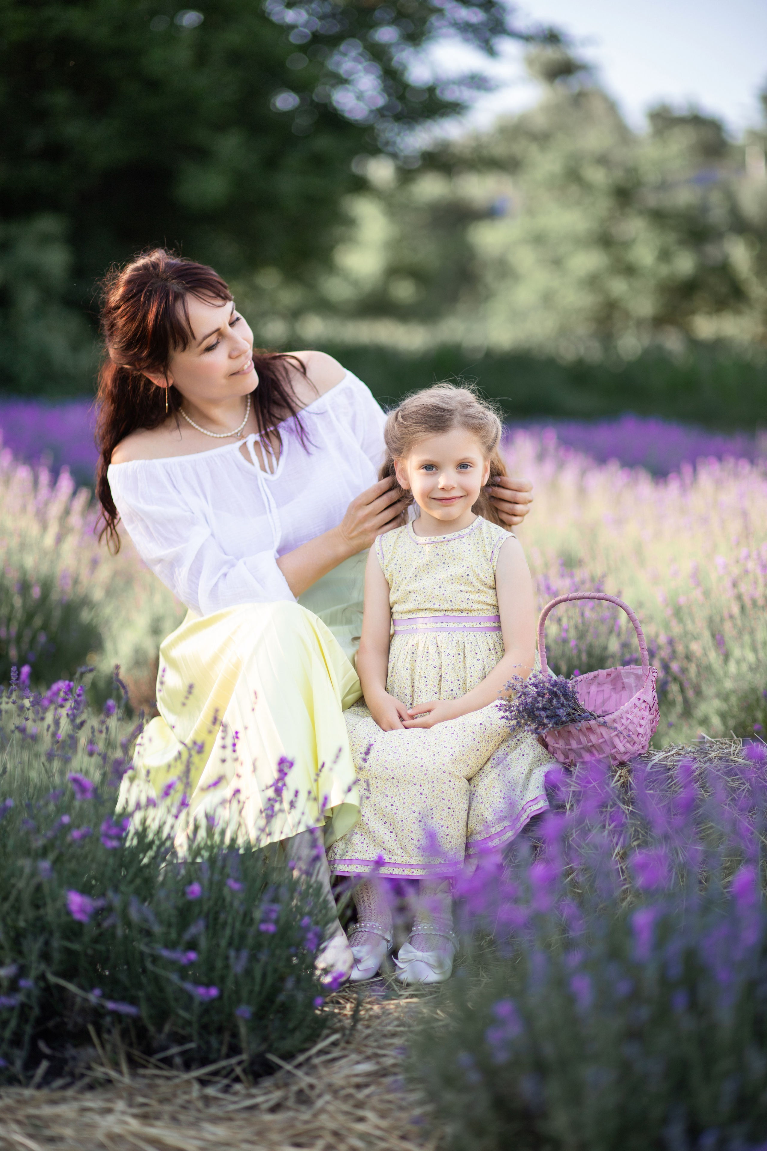 Сімейна фотозйомка Інни і Дариночки в лаванді. Сімейний та дитячий фотограф Київ, Ірпінь, Буча — Галина Пивоварова