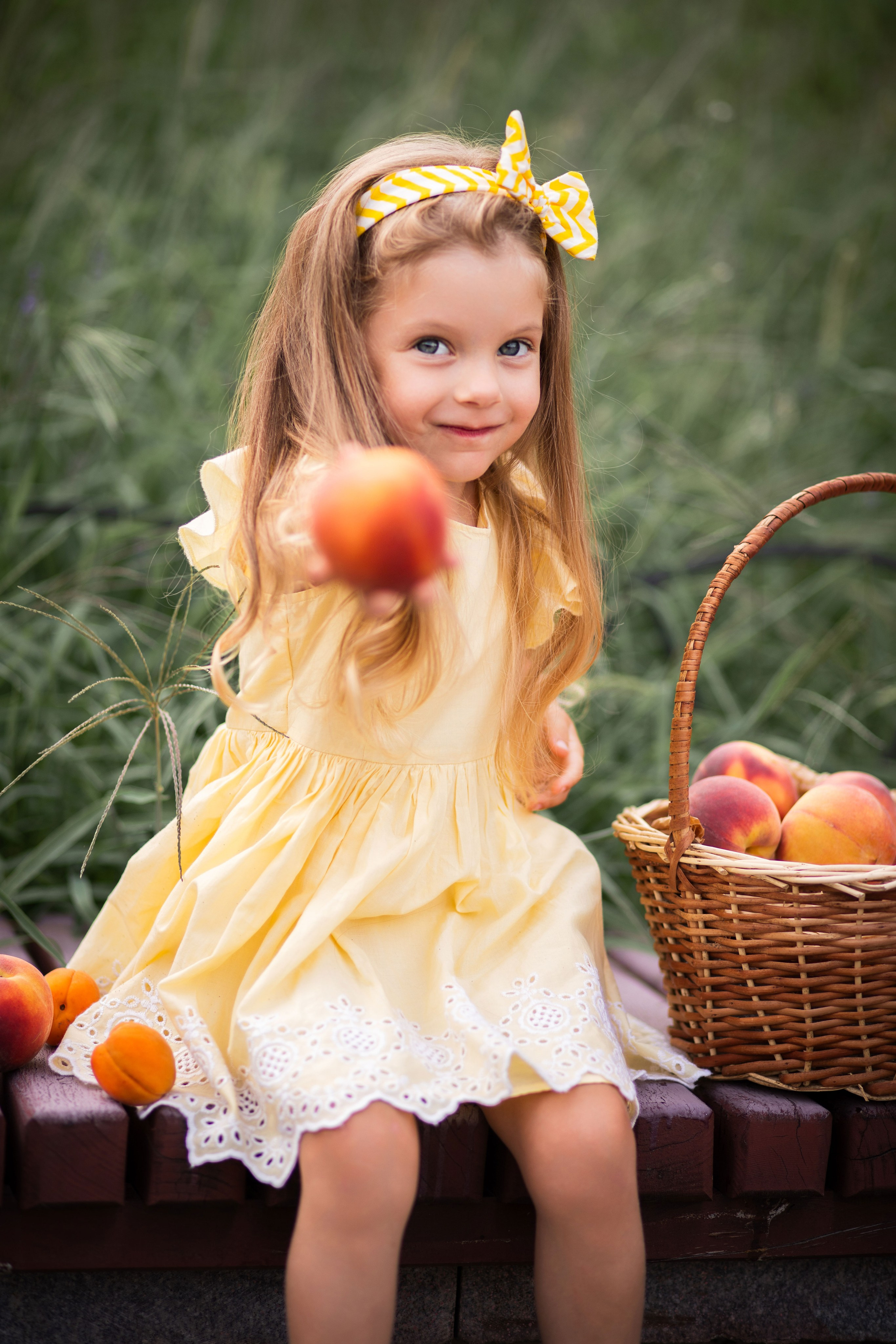 Дитяча фруктова фотосесія. Сімейний та дитячий фотограф Київ, Ірпінь, Буча — Галина Пивоварова