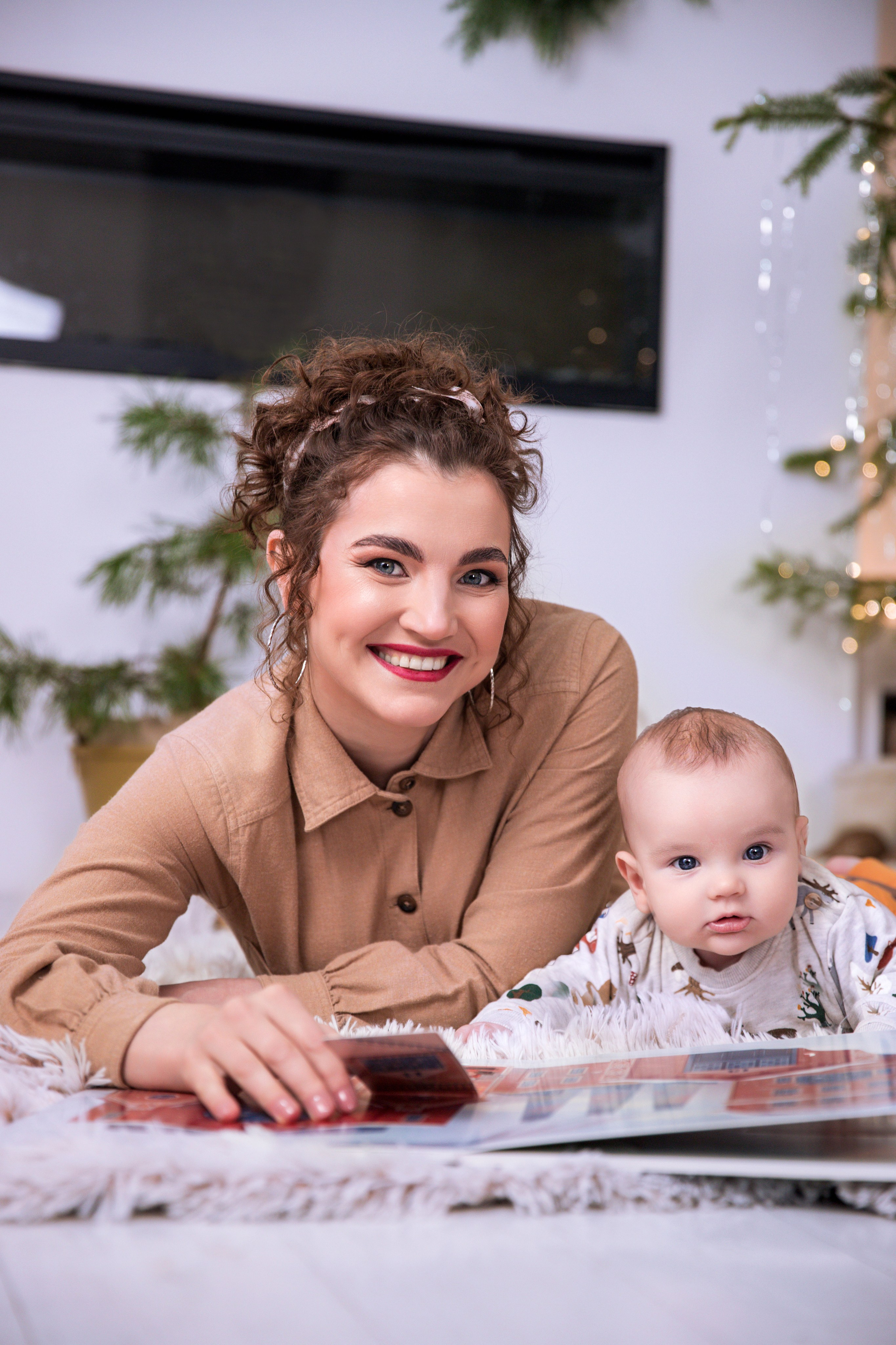 Новорічна сімейна зйомка Аліни та маленького Енея. Сімейний та дитячий фотограф Київ, Ірпінь, Буча — Галина Пивоварова