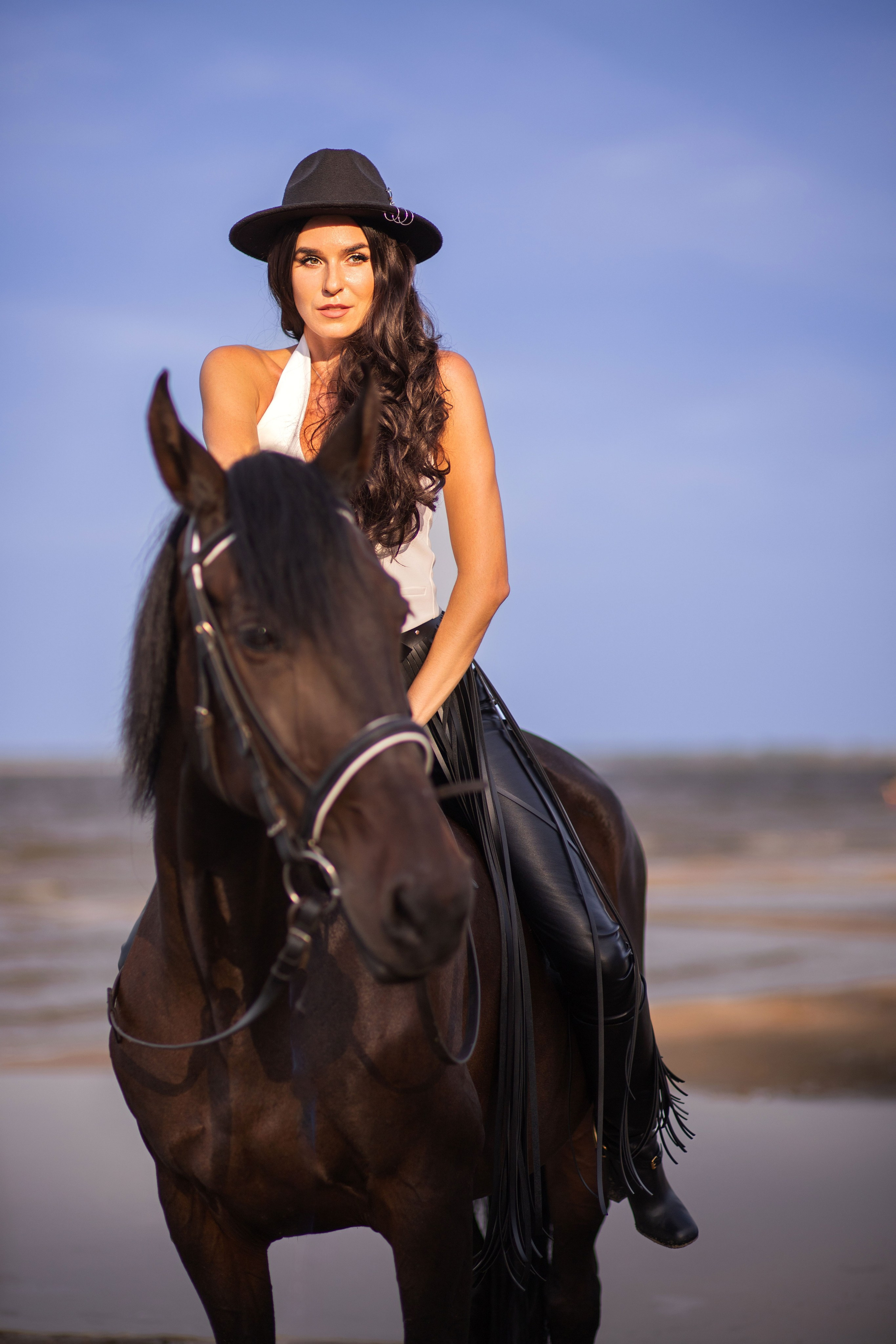 Фотопрогулянка побережжям Дніпра зі Златою. Сімейний та дитячий фотограф Київ, Ірпінь, Буча — Галина Пивоварова